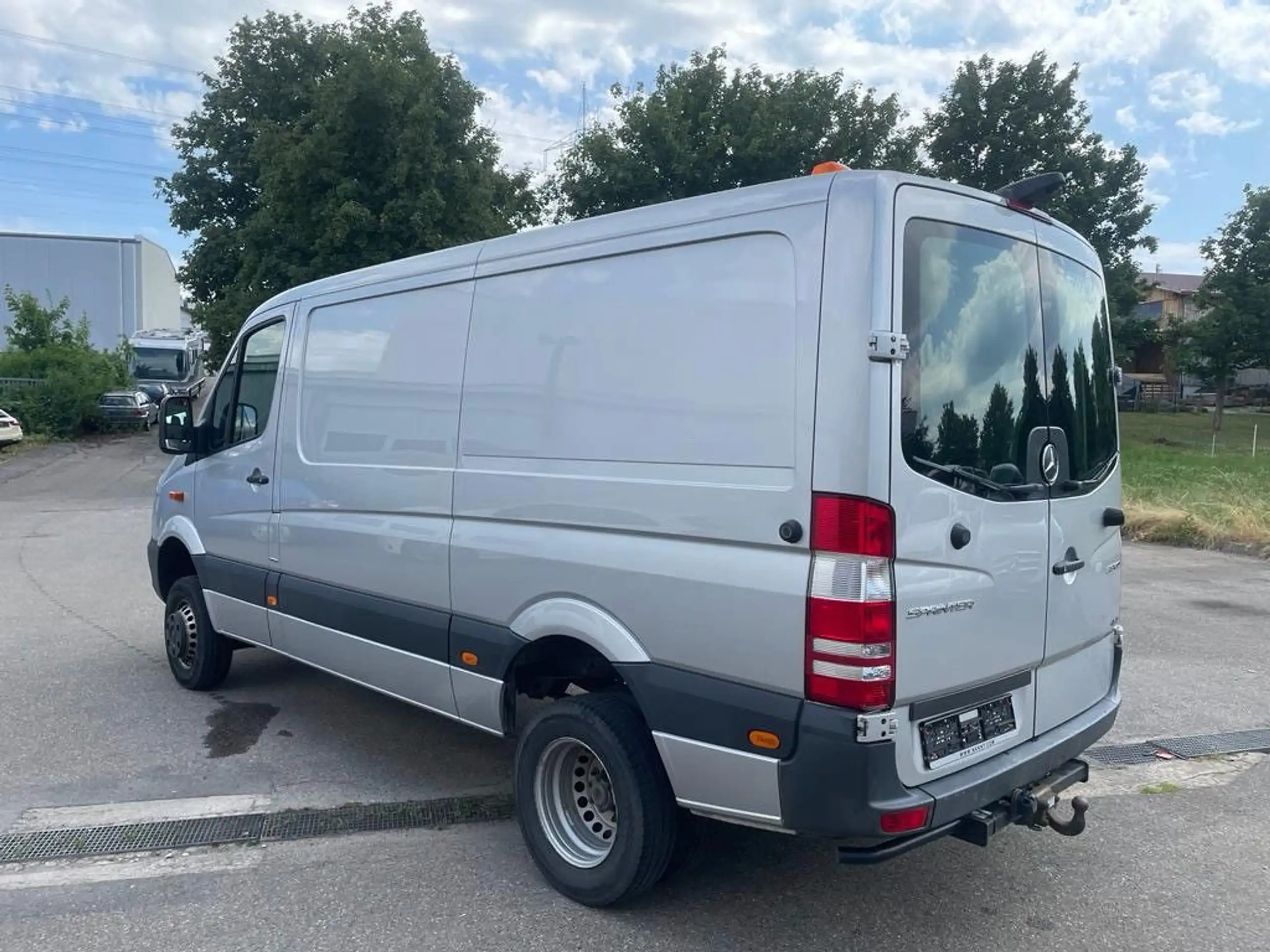 Mercedes-Benz - Sprinter