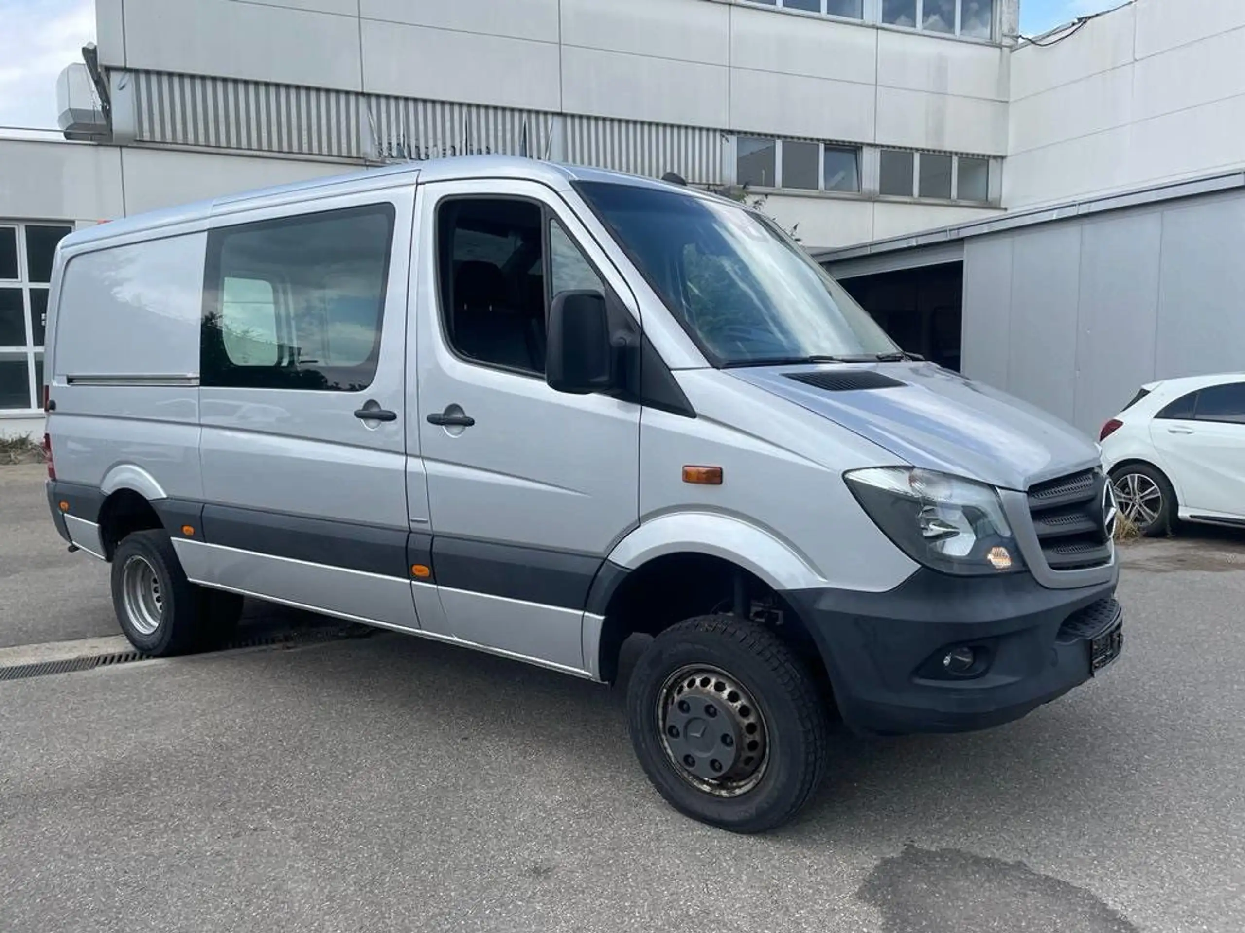 Mercedes-Benz - Sprinter