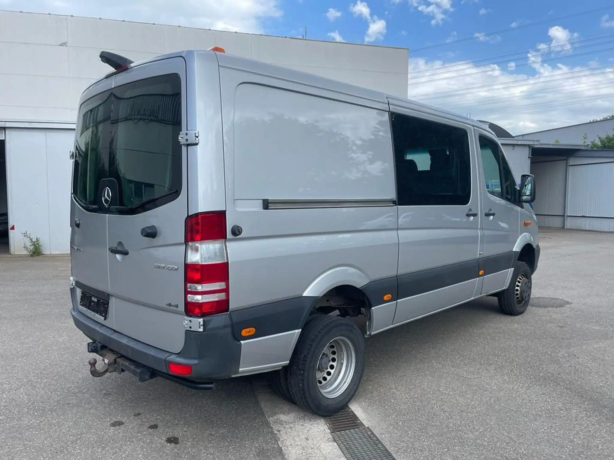 Mercedes-Benz - Sprinter