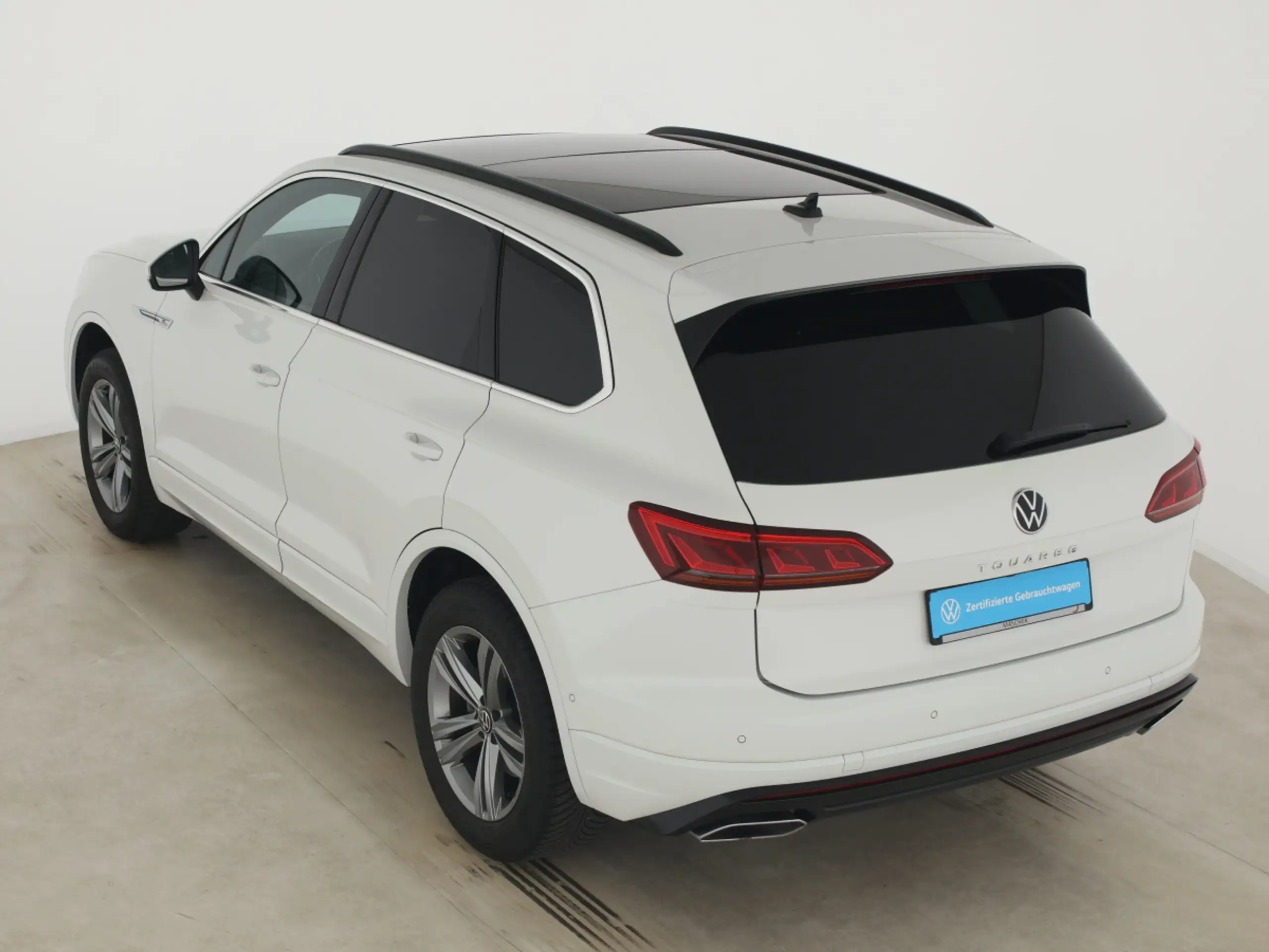 Volkswagen - Touareg