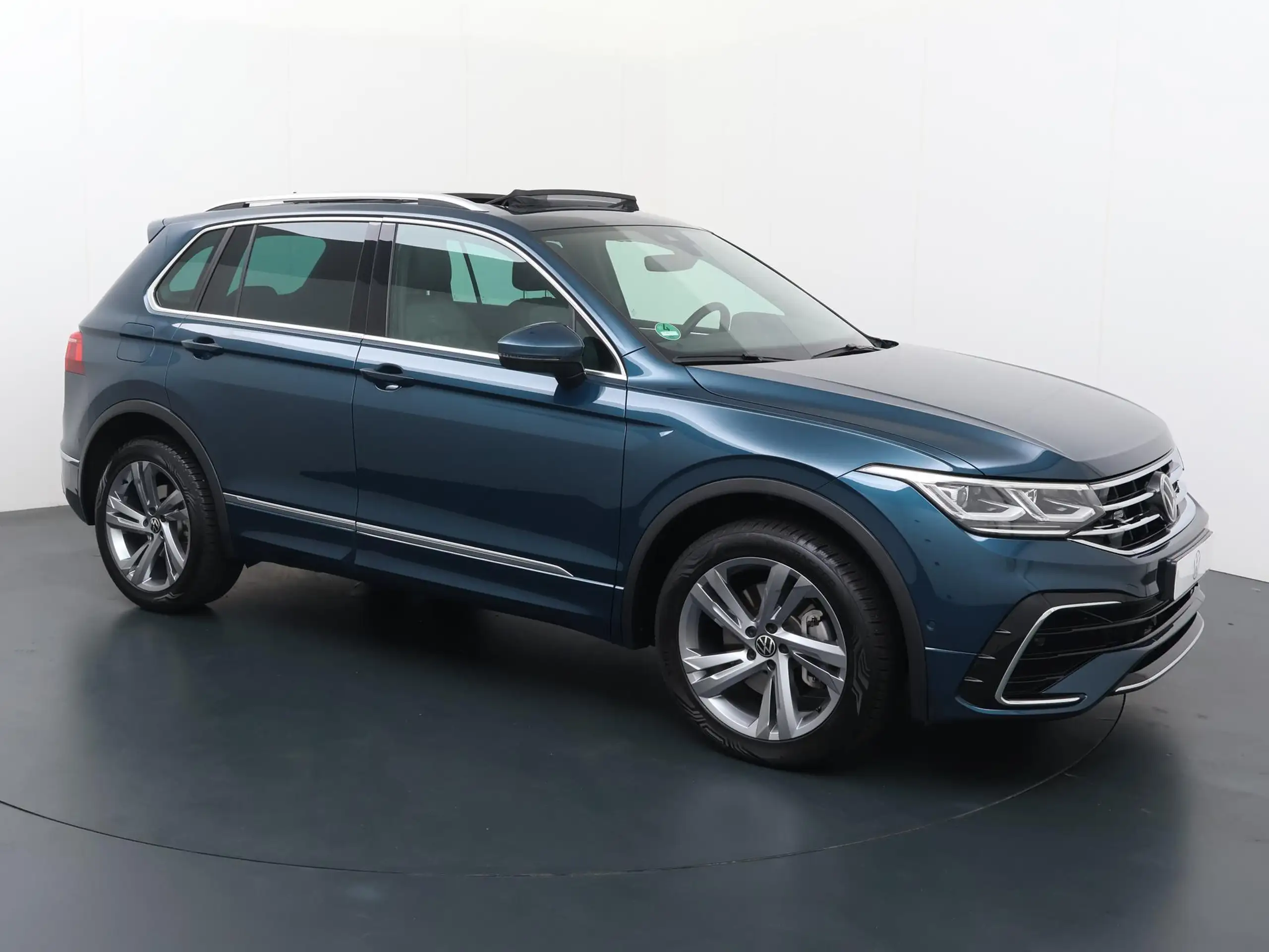 Volkswagen - Tiguan