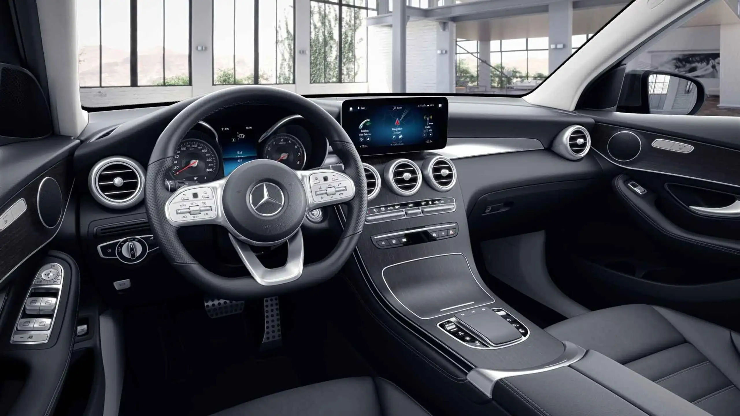 Mercedes-Benz - GLC 300