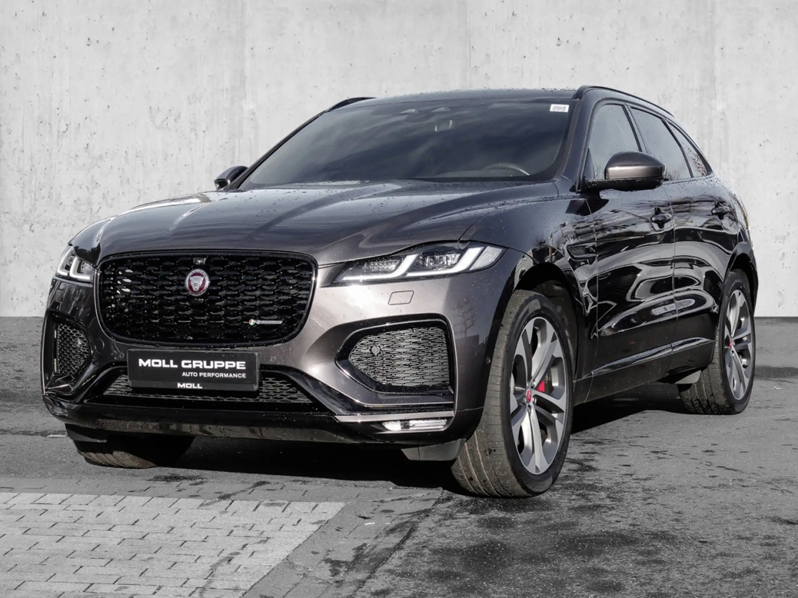 Jaguar - F-Pace