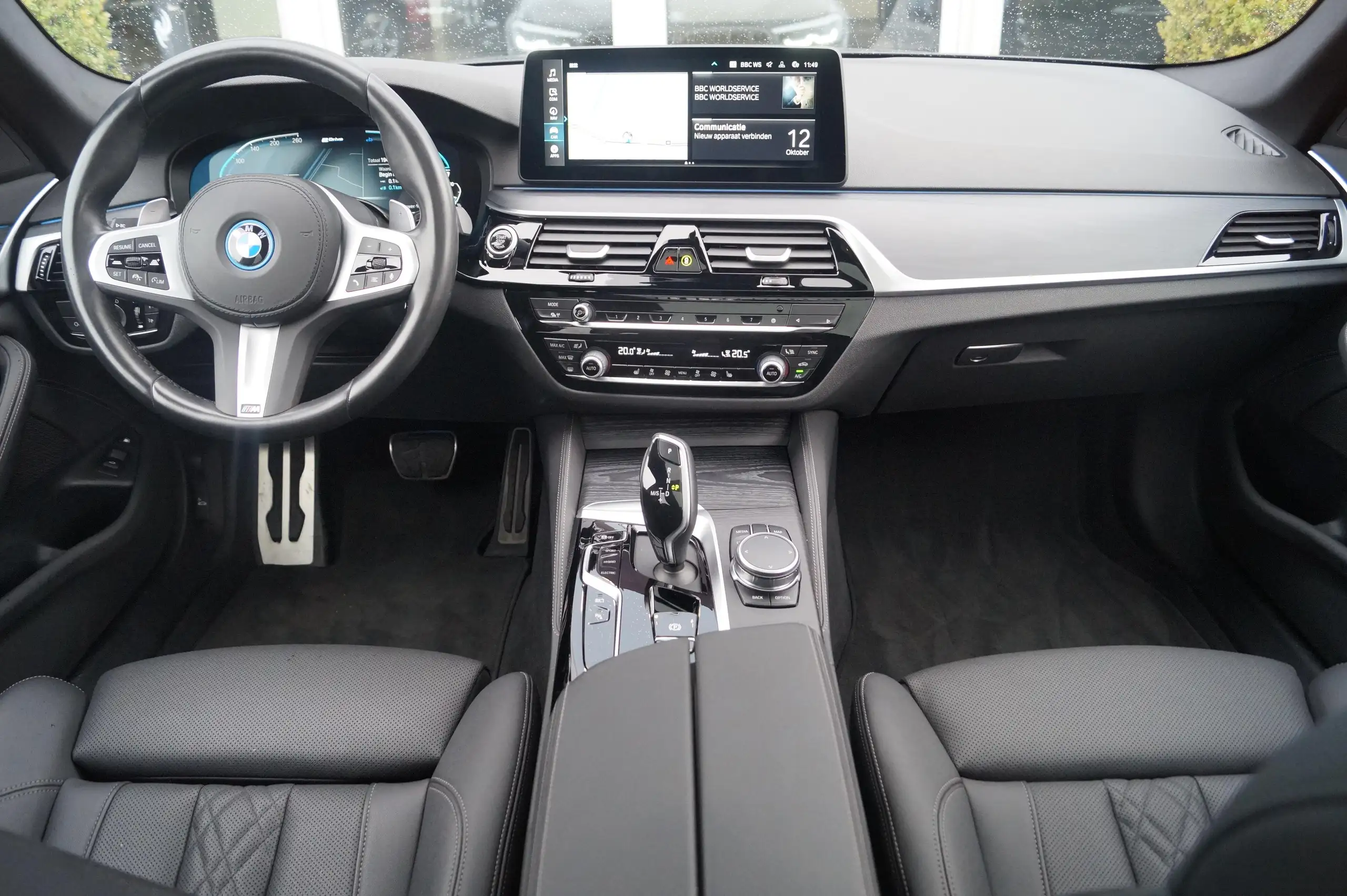 BMW - 530