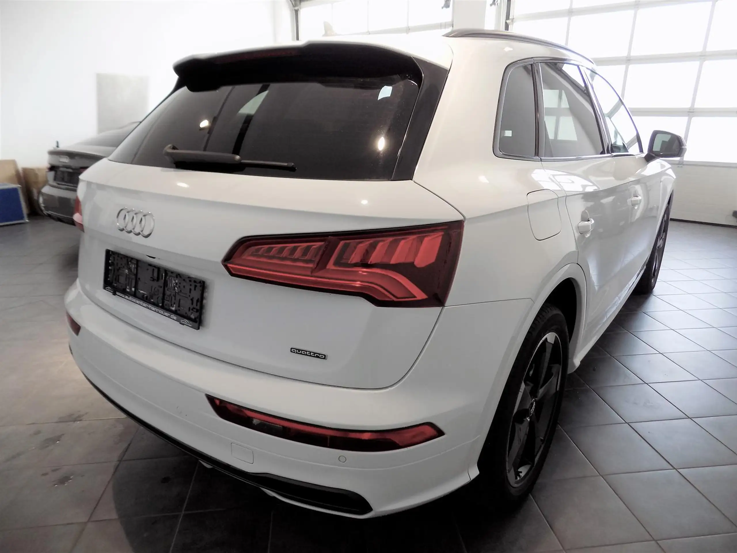 Audi - Q5