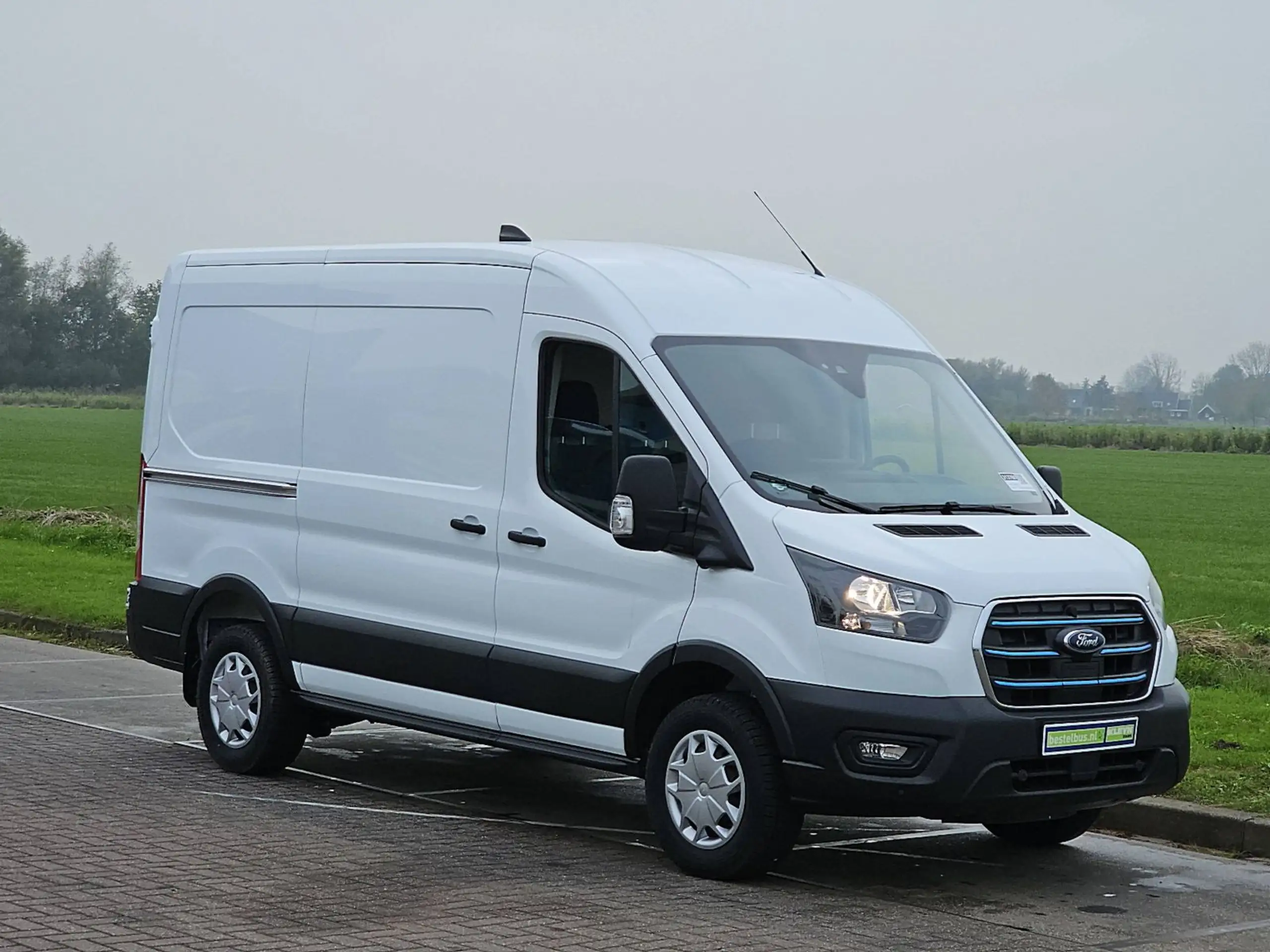 Ford - E-Transit