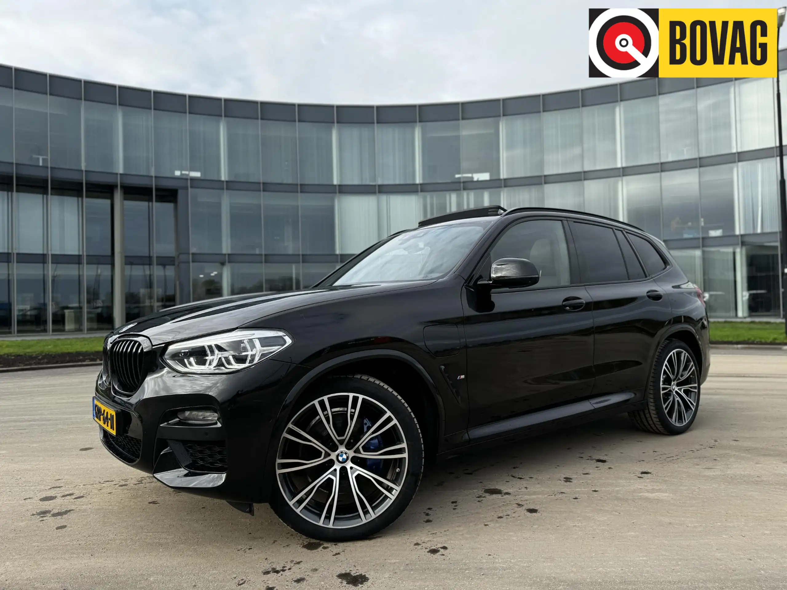 BMW - X3