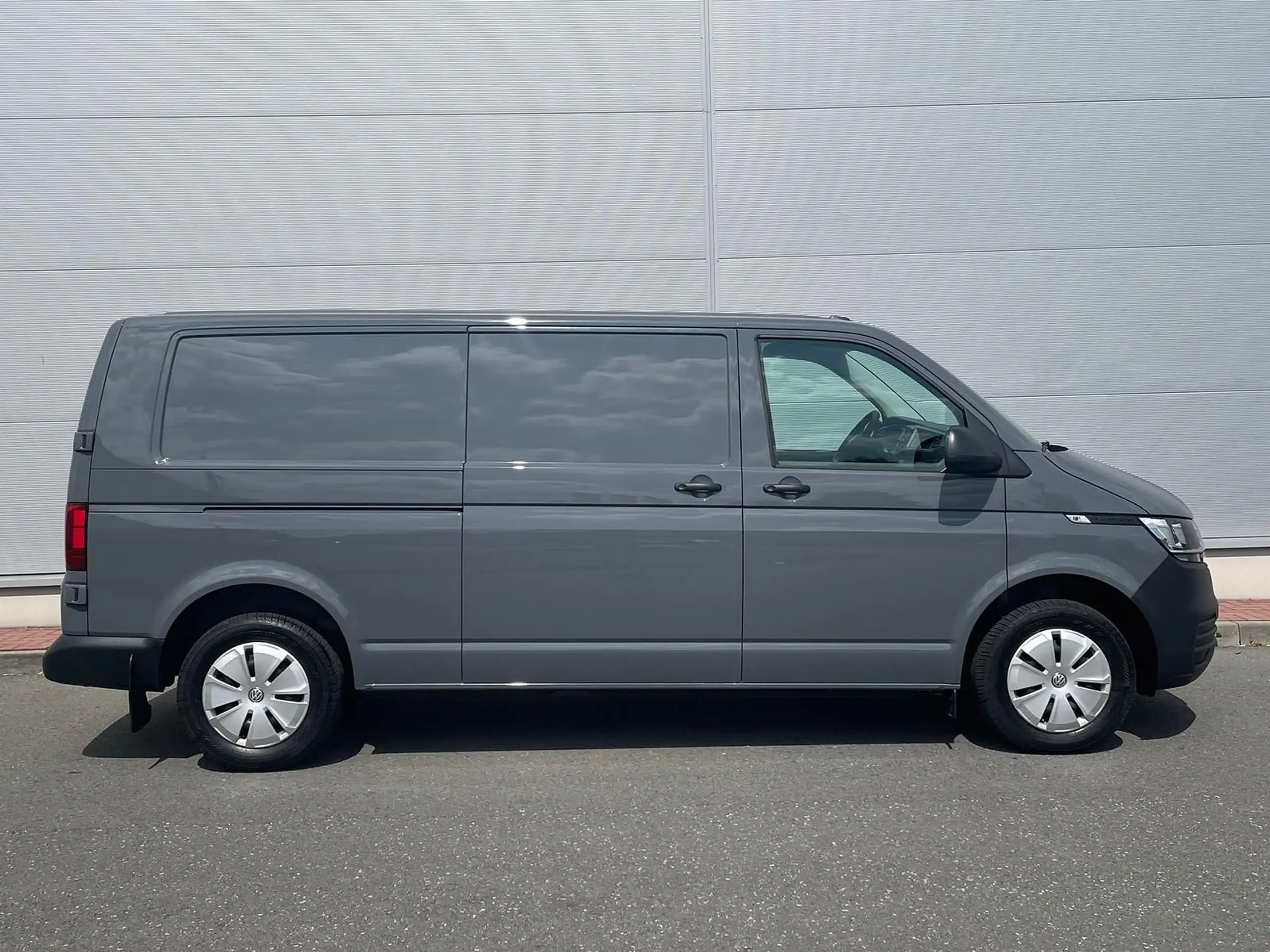 Volkswagen - T6 Transporter