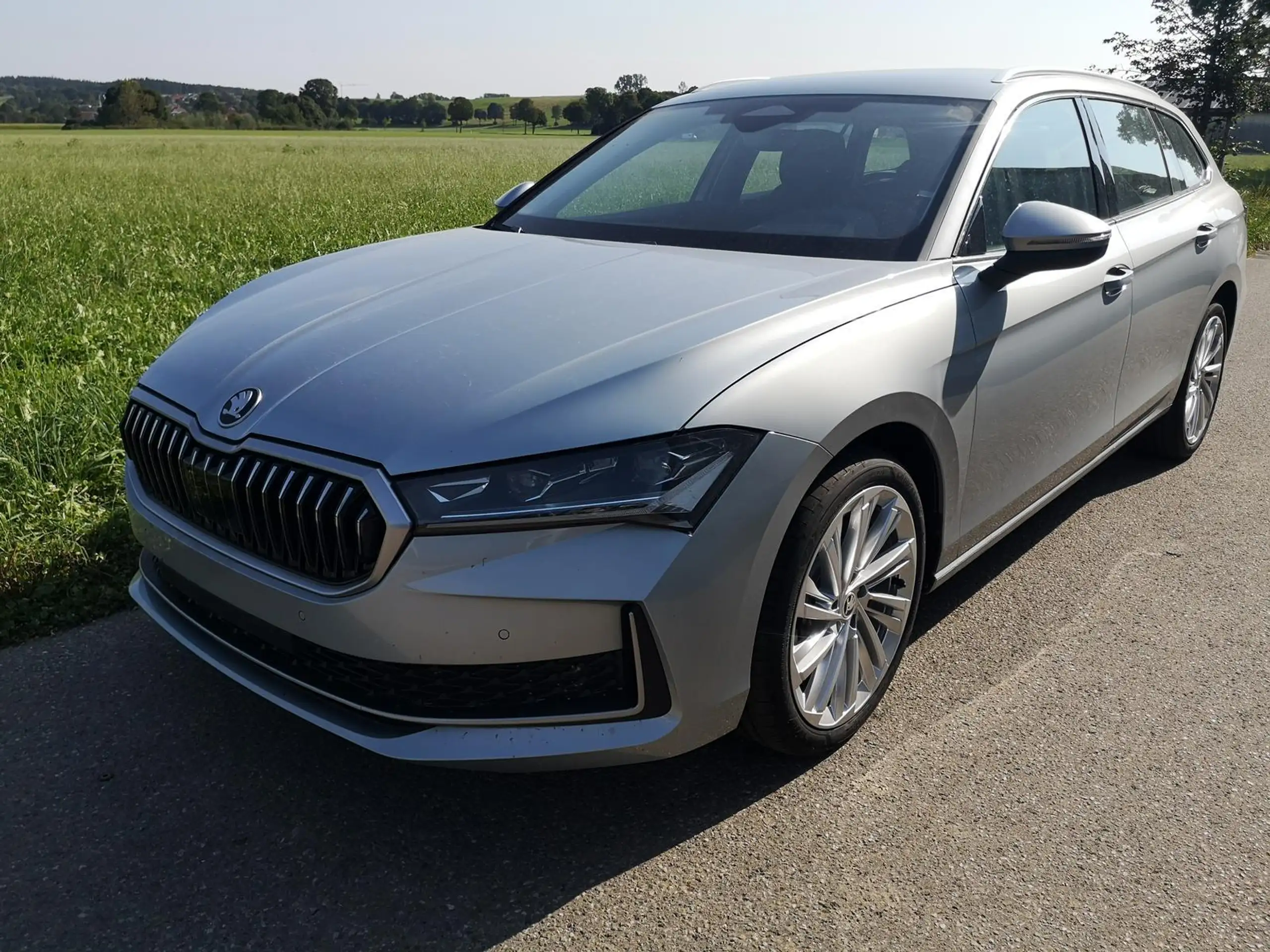 Skoda - Superb