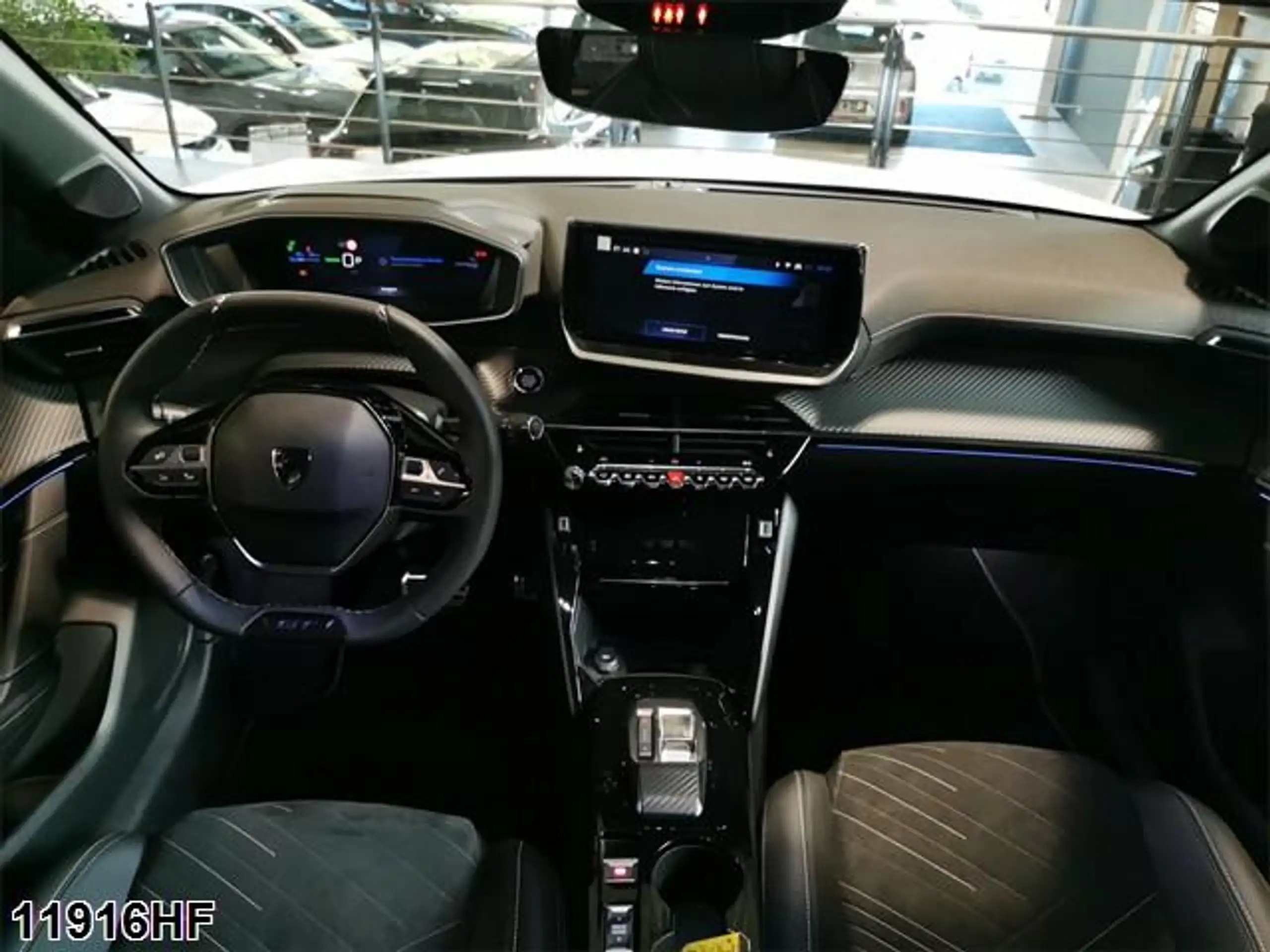 Peugeot - 208