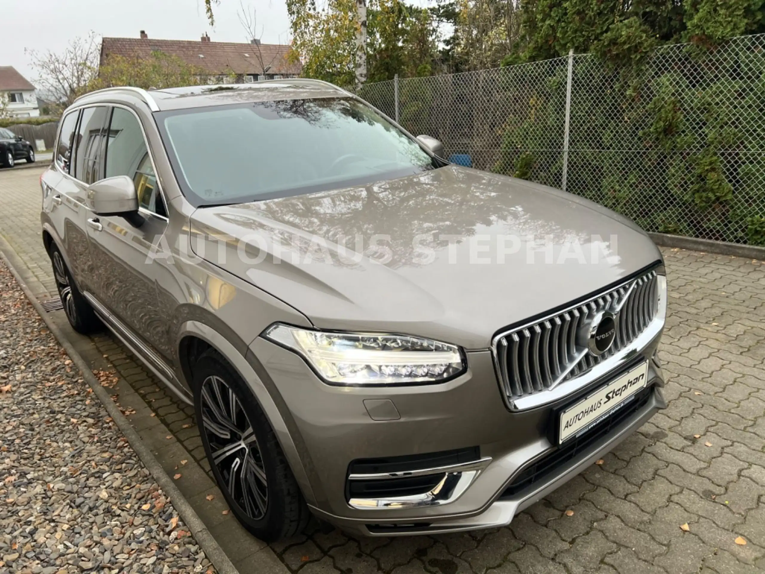 Volvo - XC90