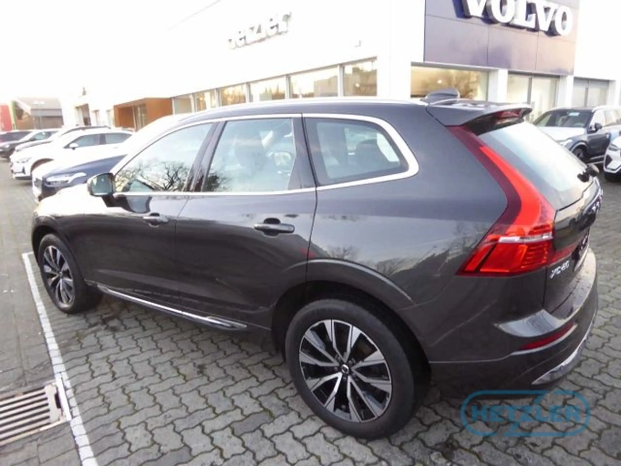 Volvo - XC60