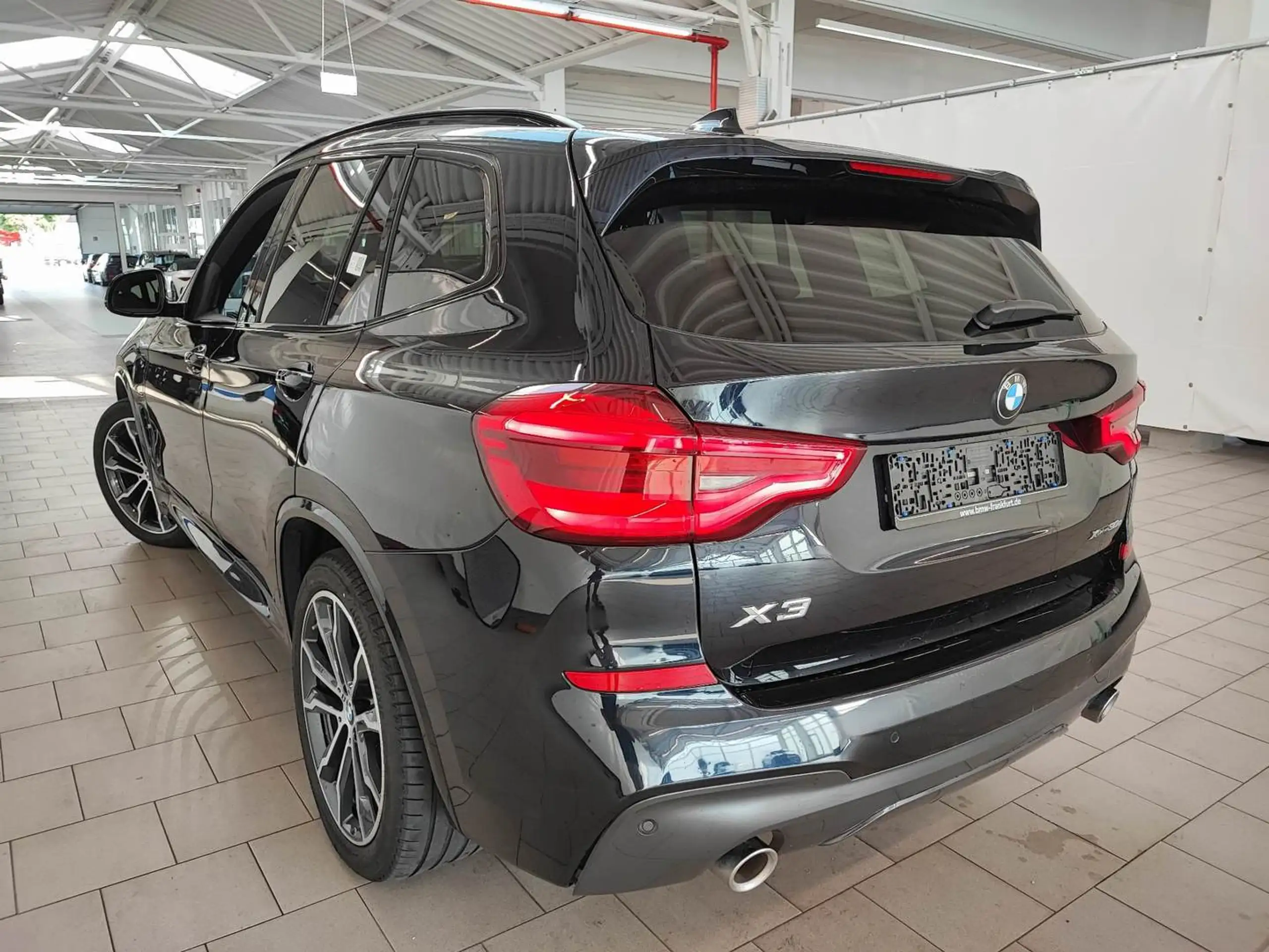 BMW - X3