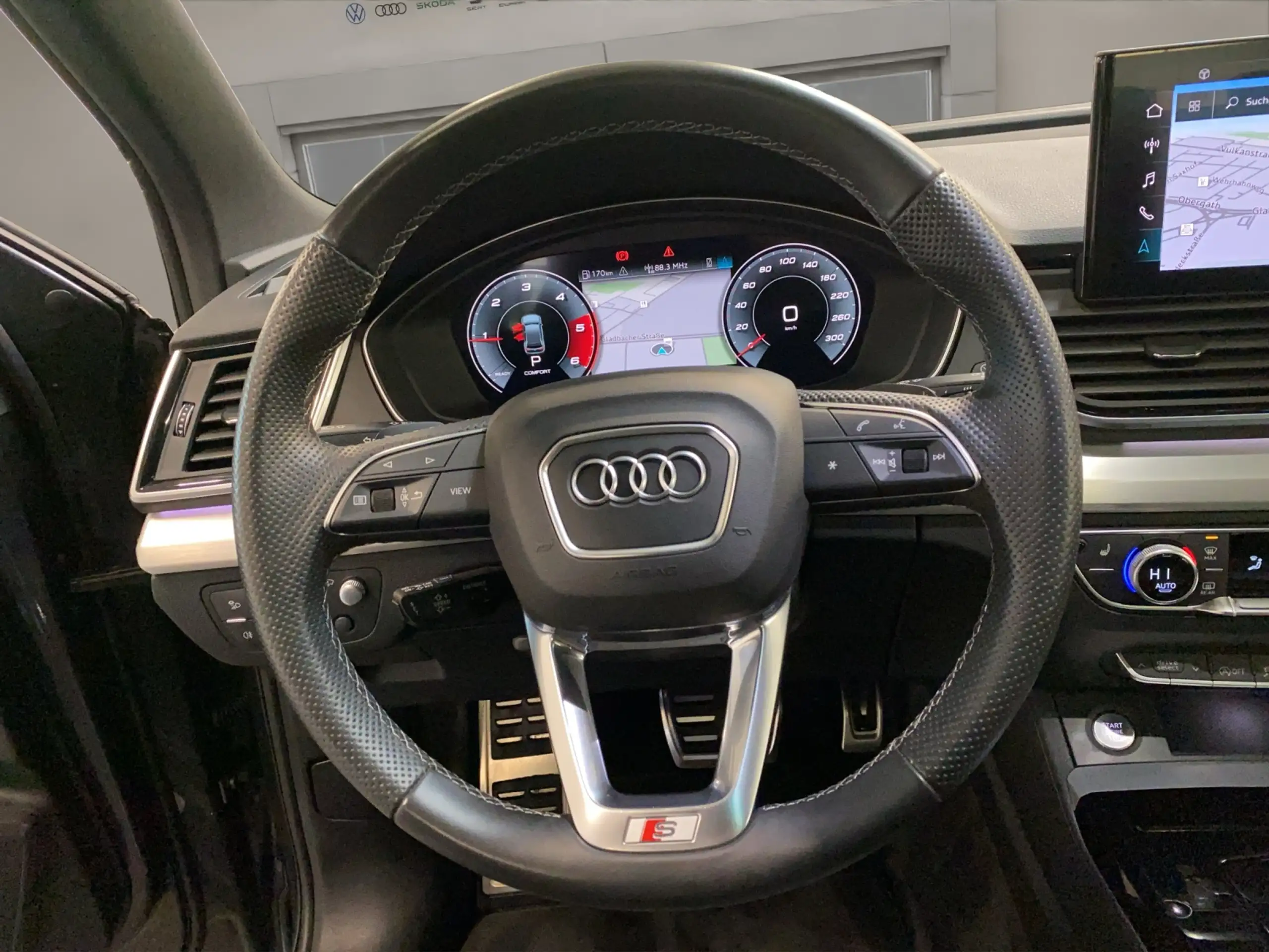 Audi - Q5