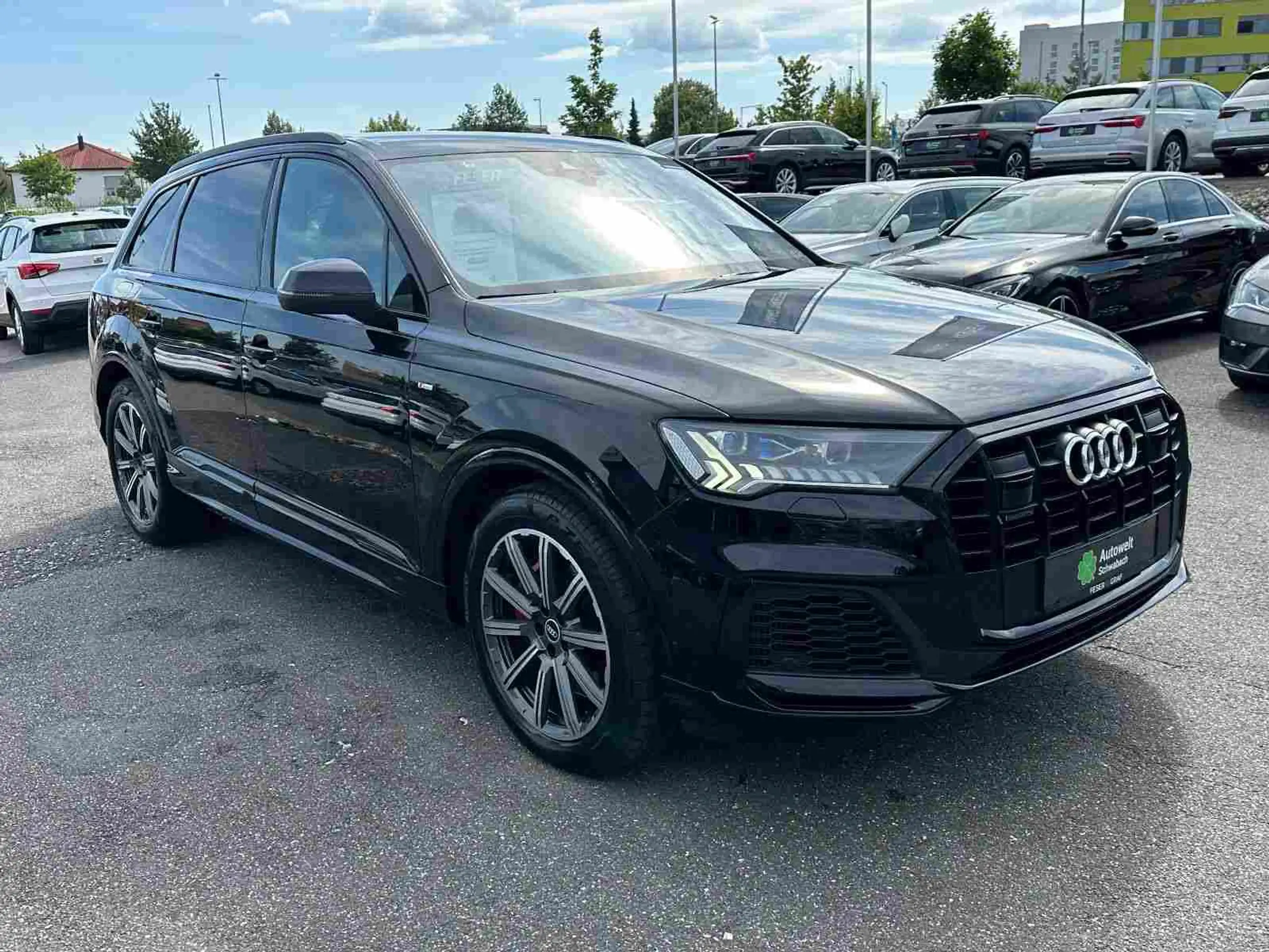 Audi - Q7