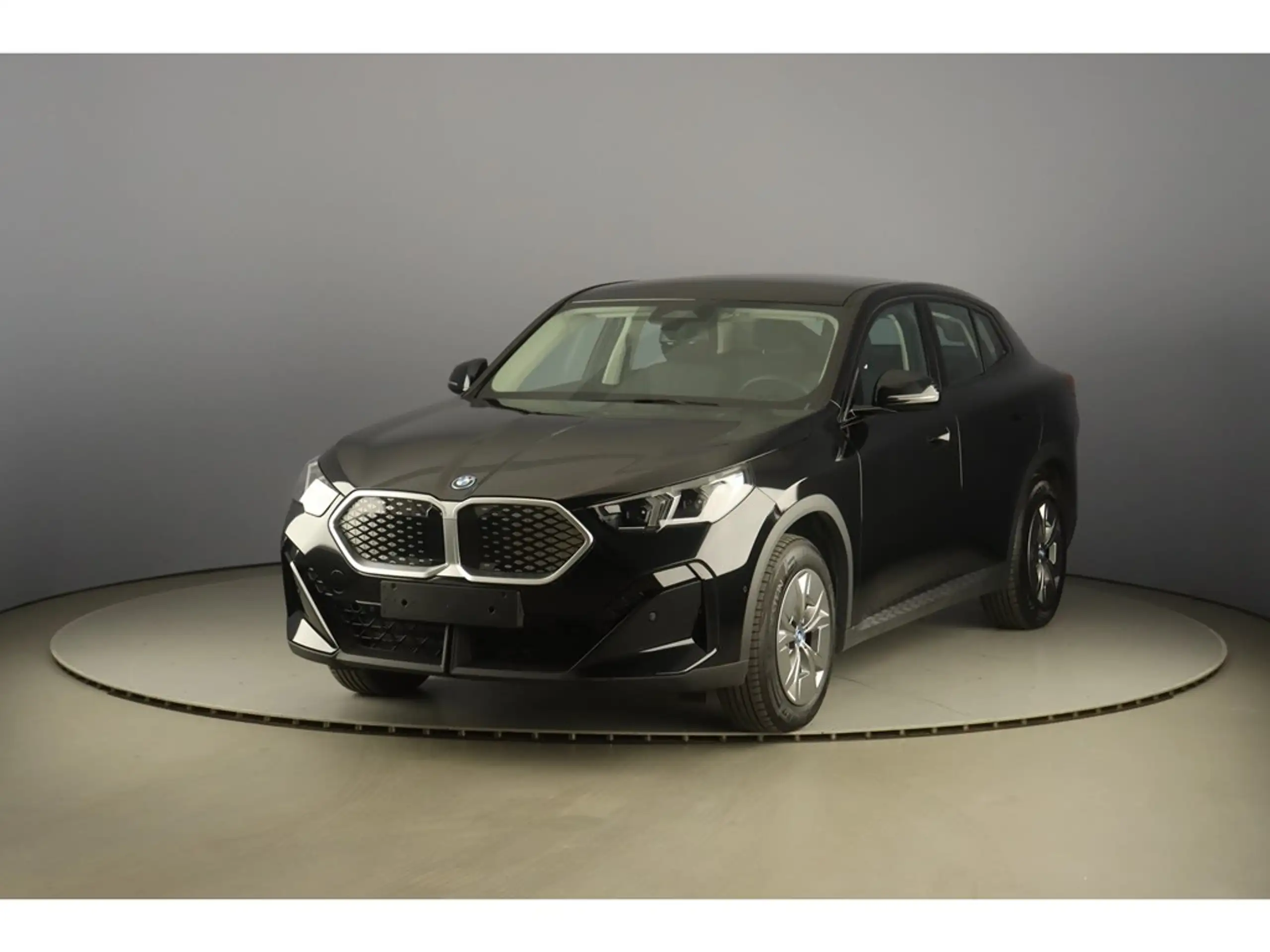 BMW - X2