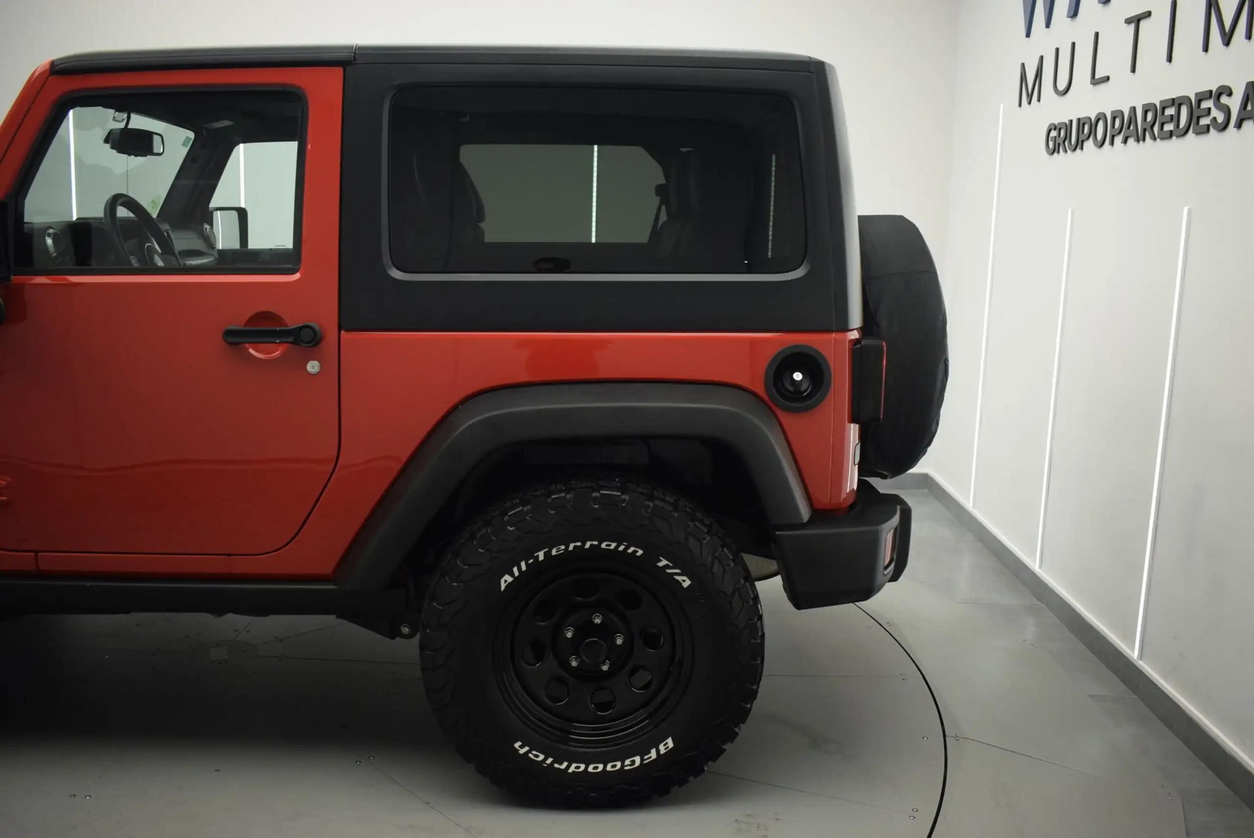 Jeep - Wrangler