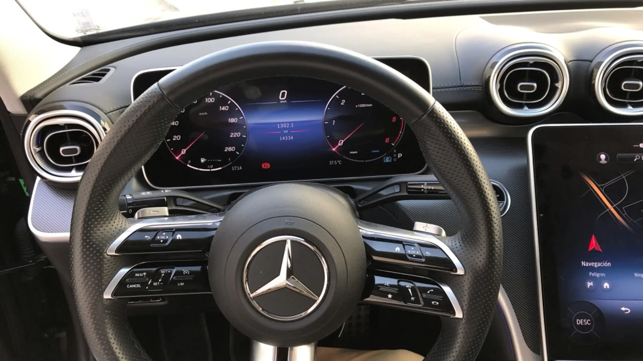 Mercedes-Benz - C 220