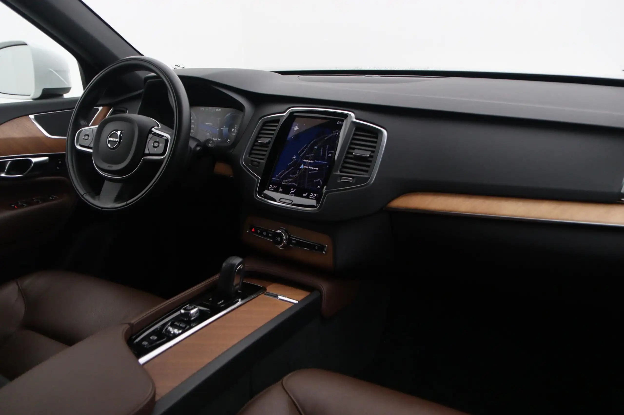 Volvo - XC90