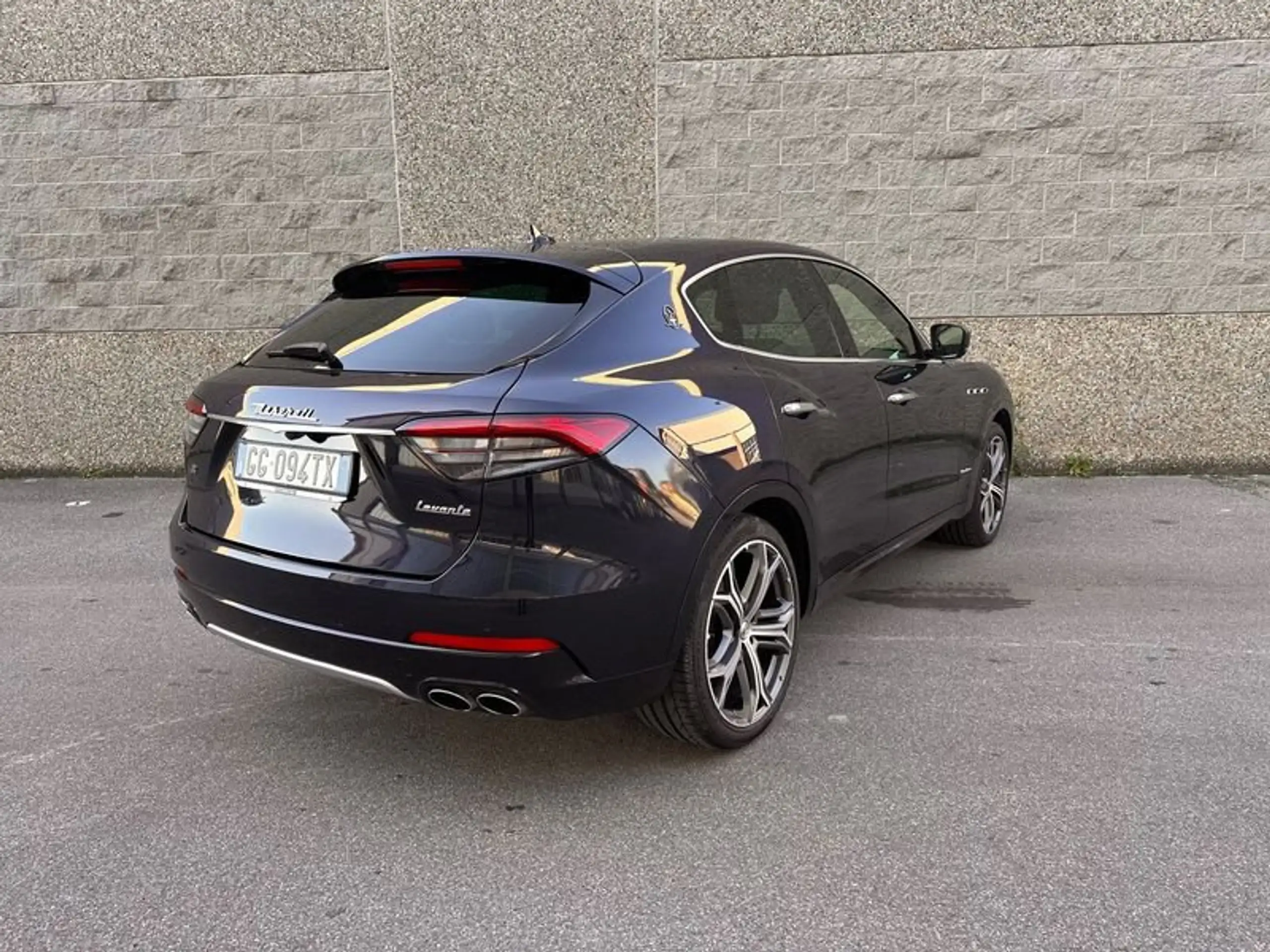 Maserati - Levante