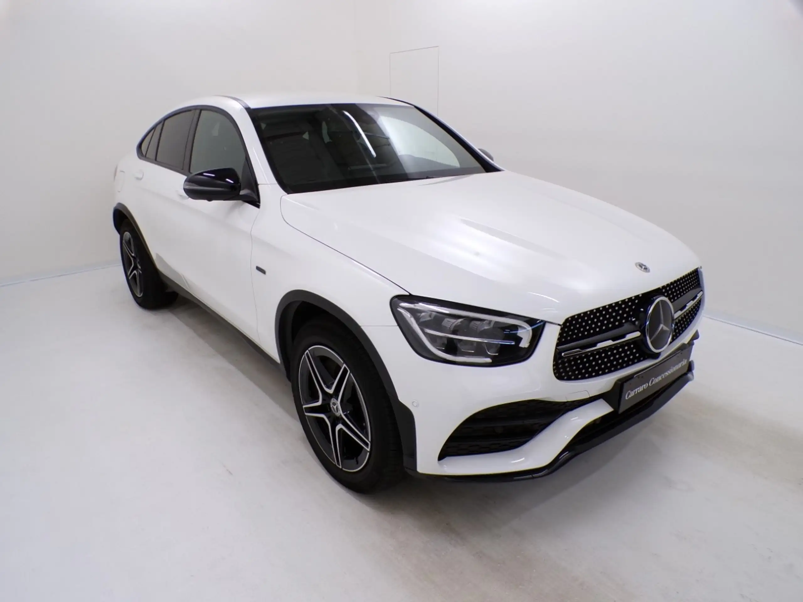 Mercedes-Benz - GLC 300