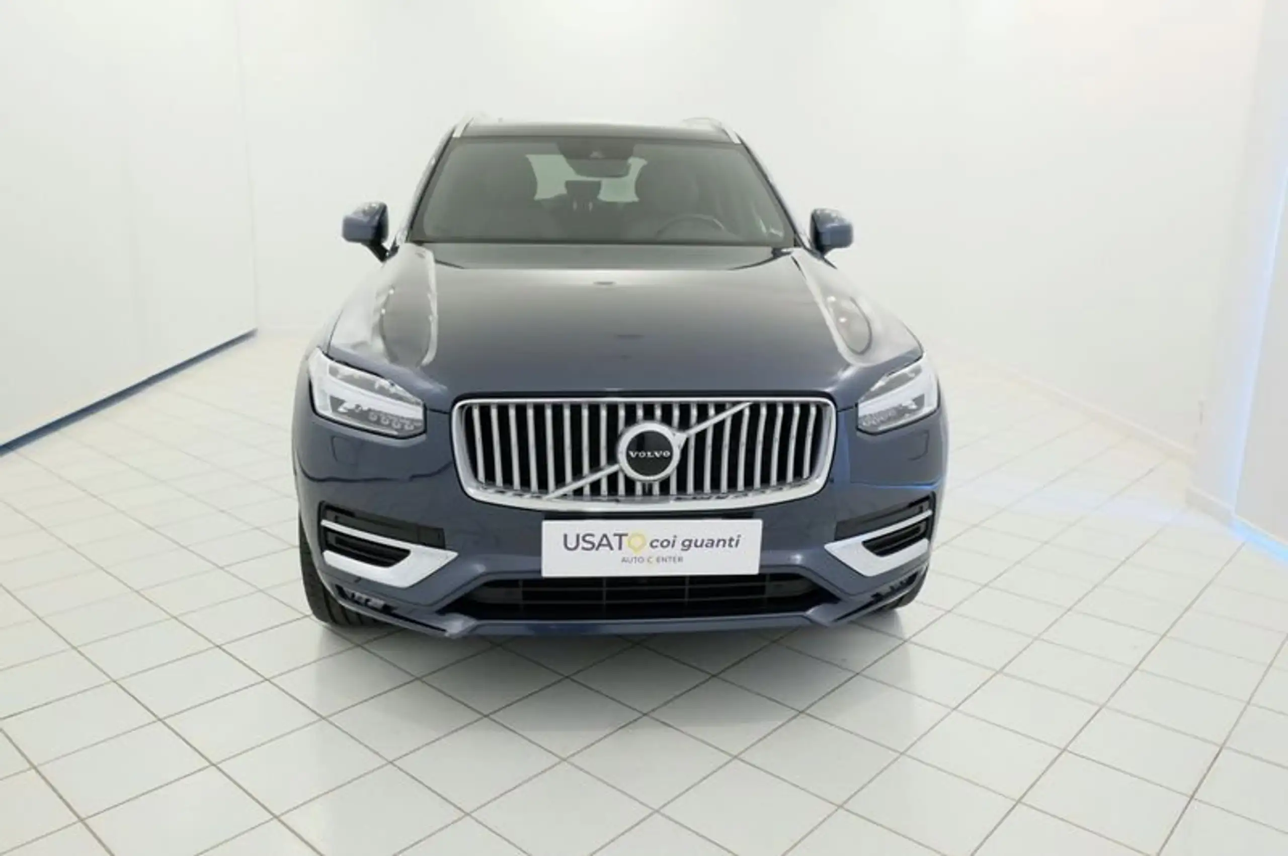 Volvo - XC90