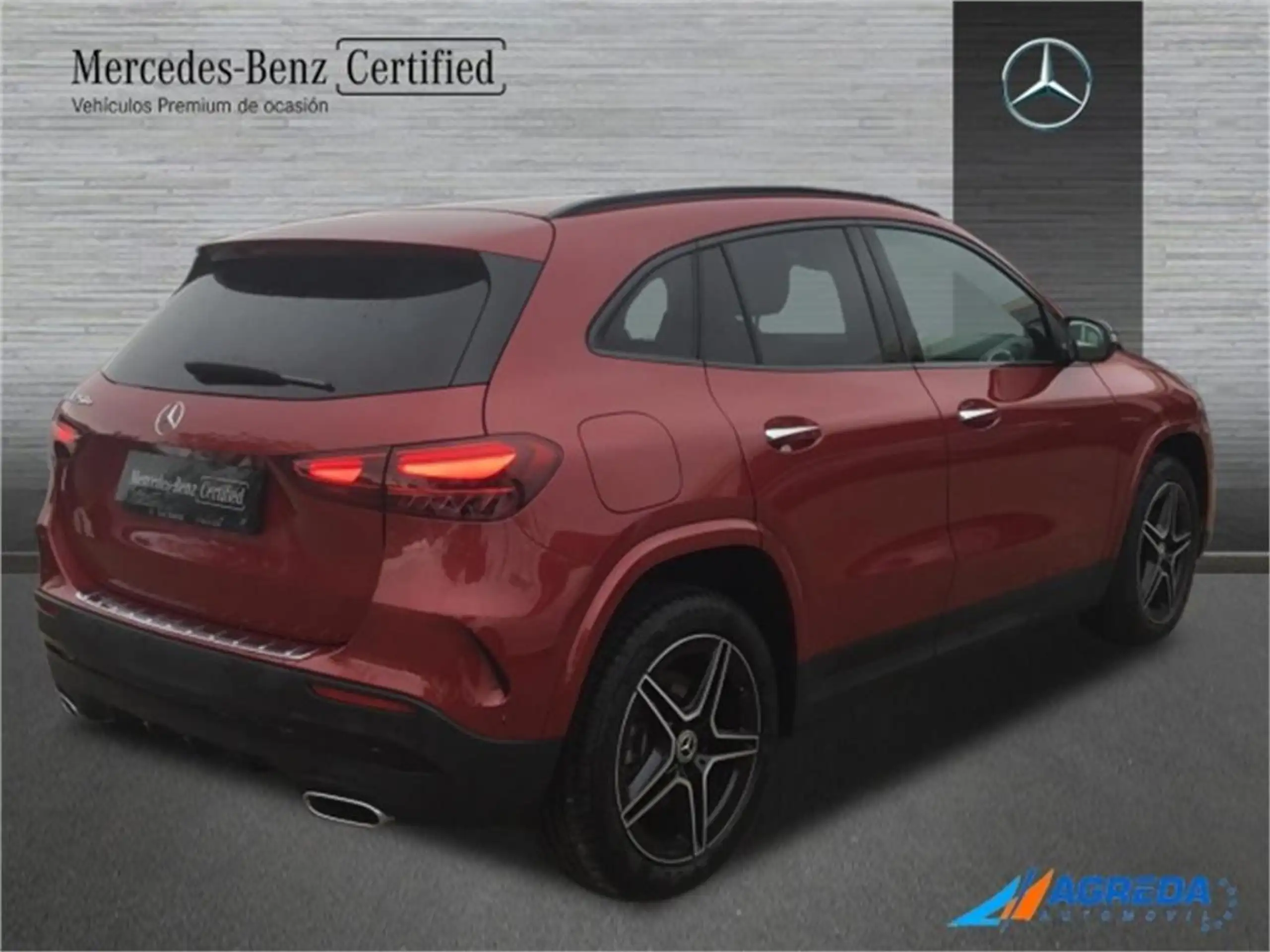 Mercedes-Benz - GLA 250