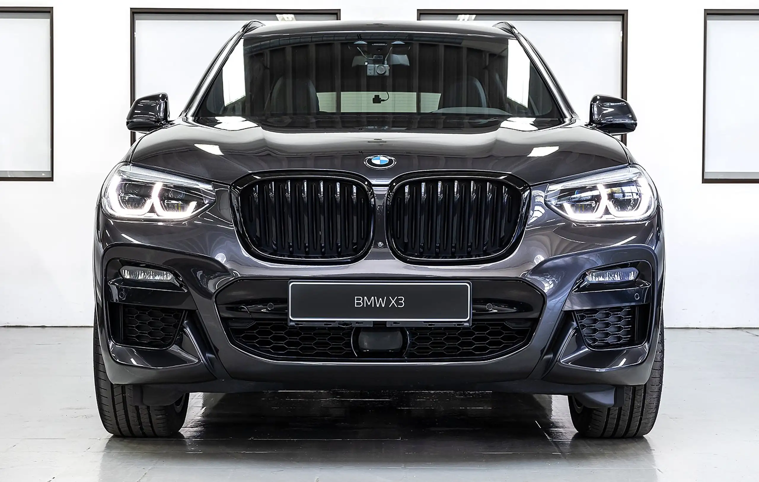 BMW - X3