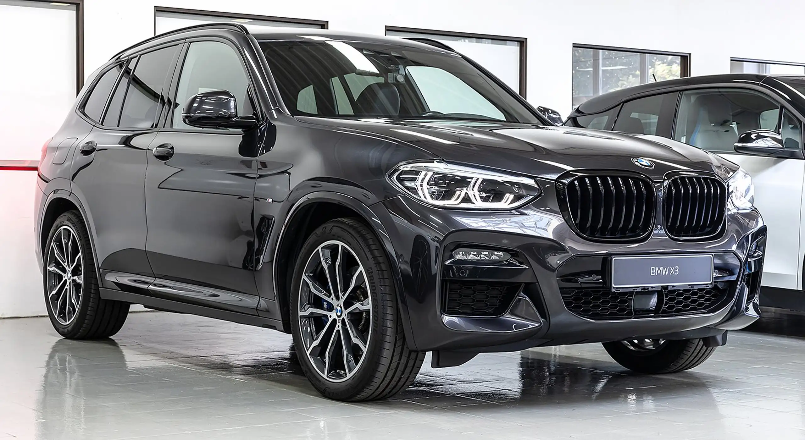 BMW - X3