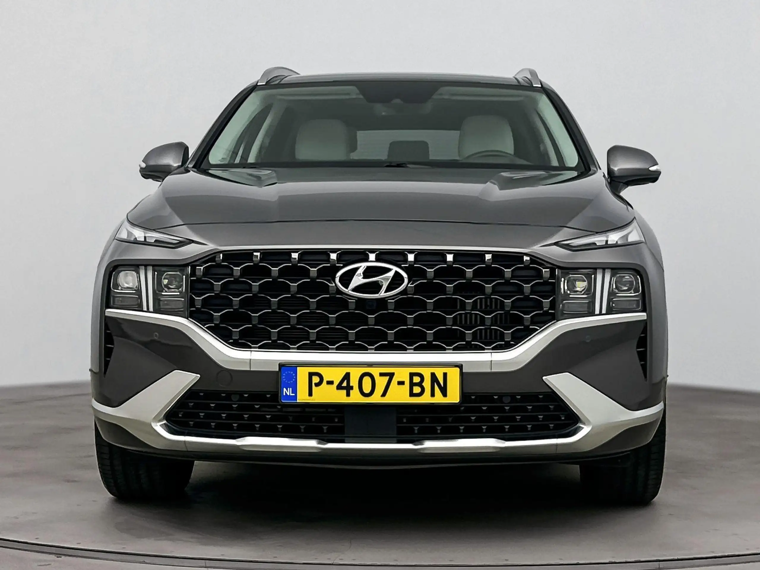 Hyundai - SANTA FE