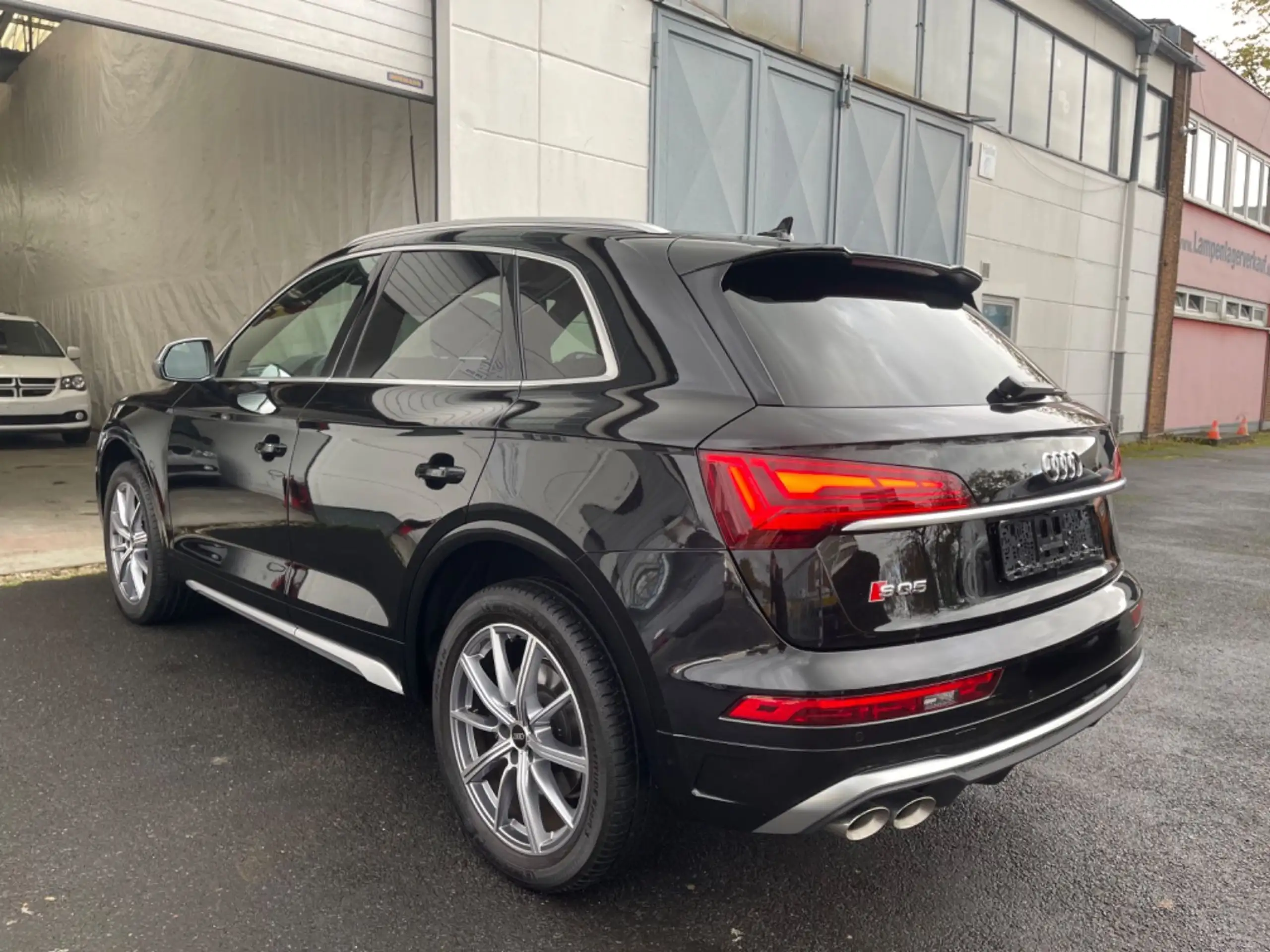 Audi - SQ5