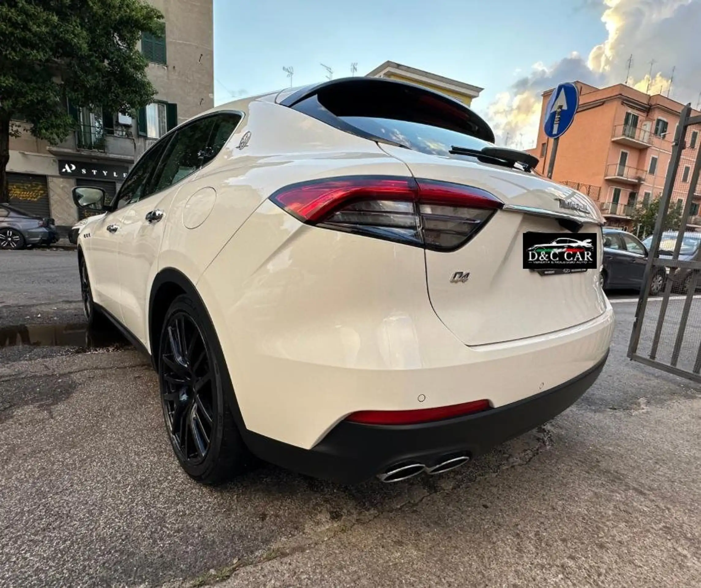 Maserati - Levante