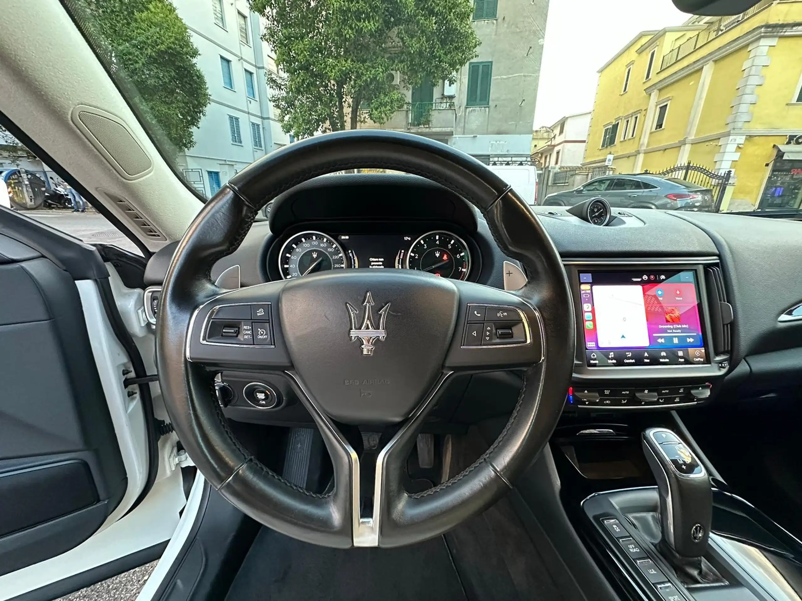 Maserati - Levante