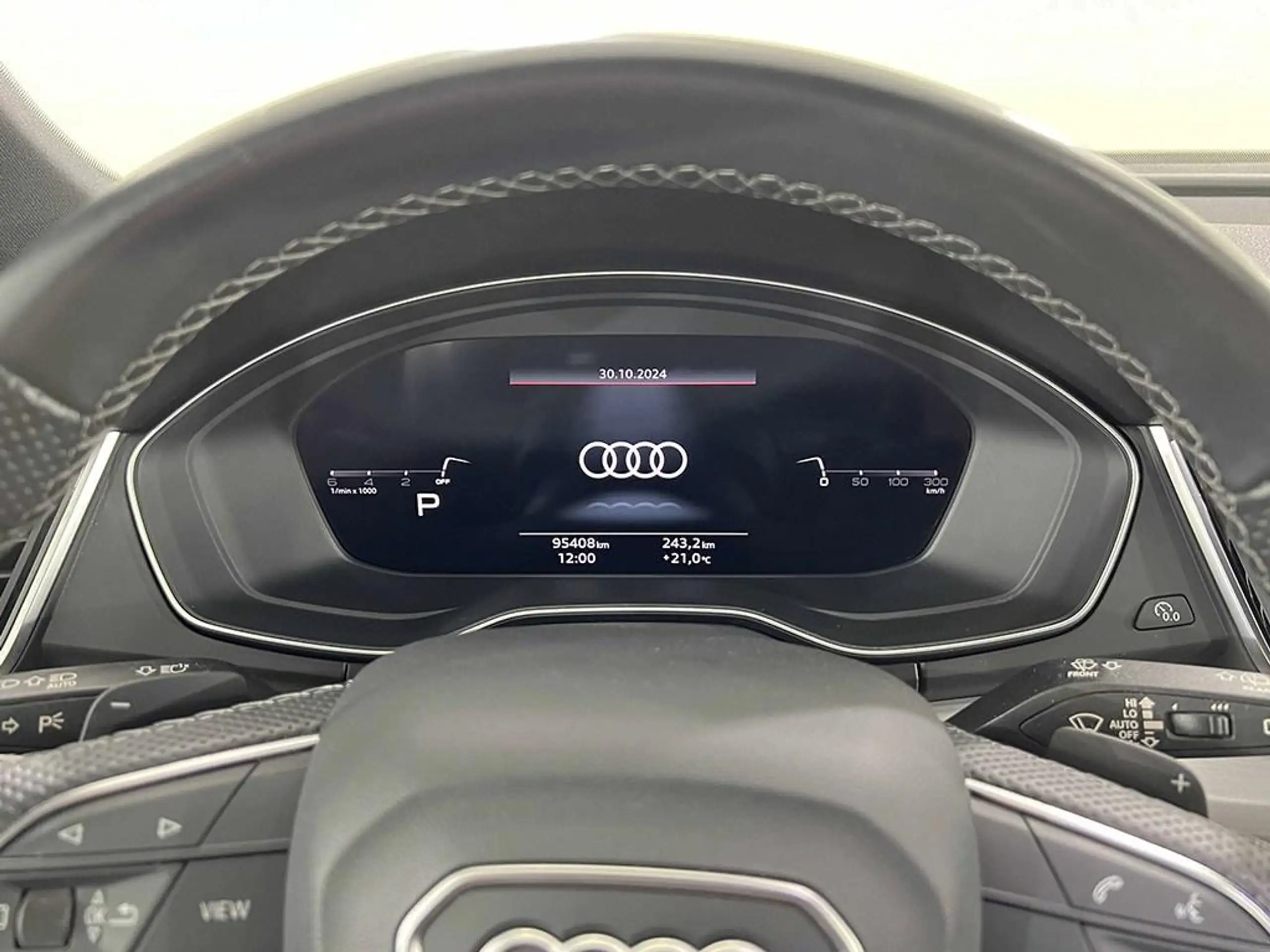 Audi - Q5