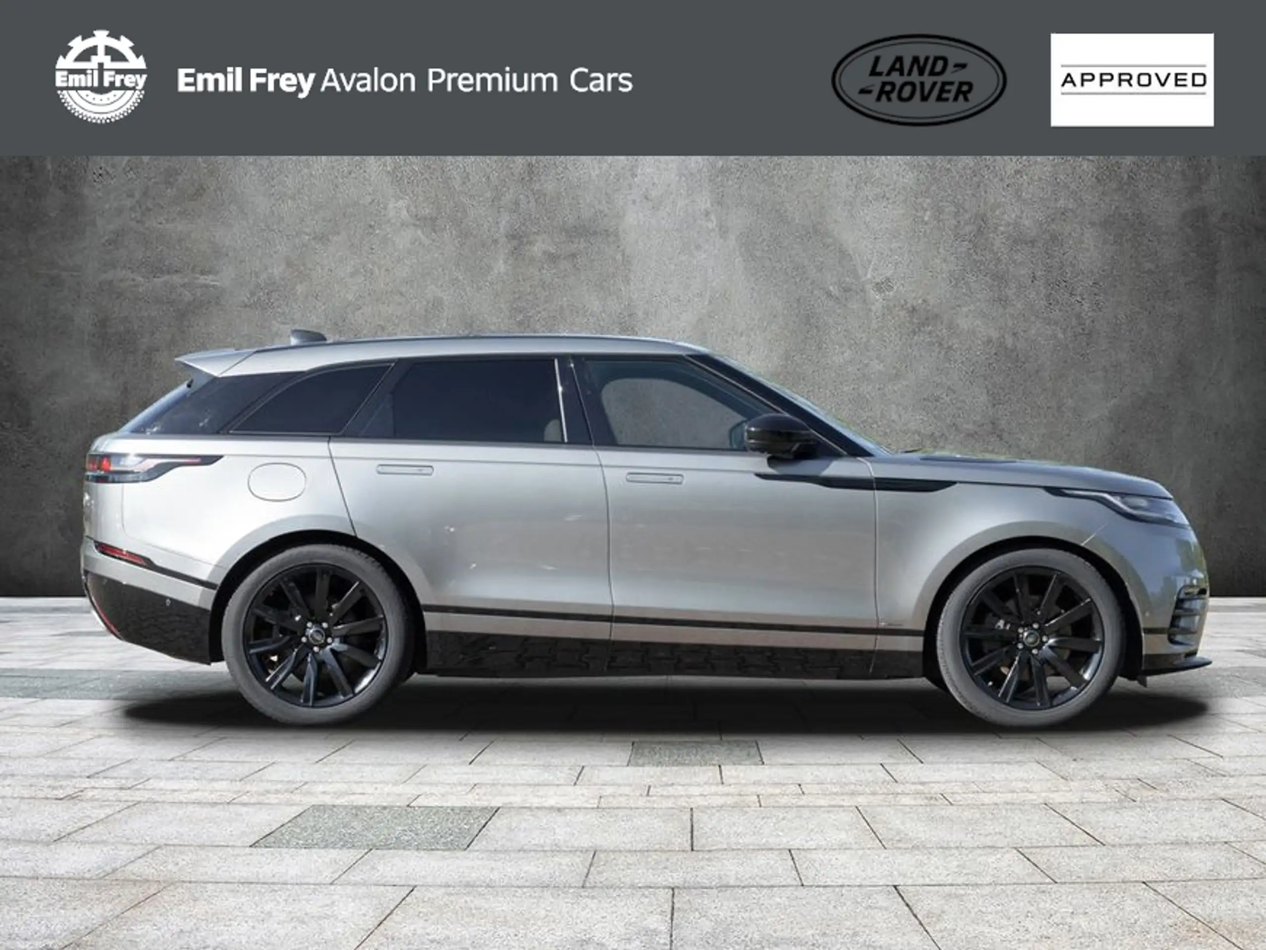 Land Rover - Range Rover Velar