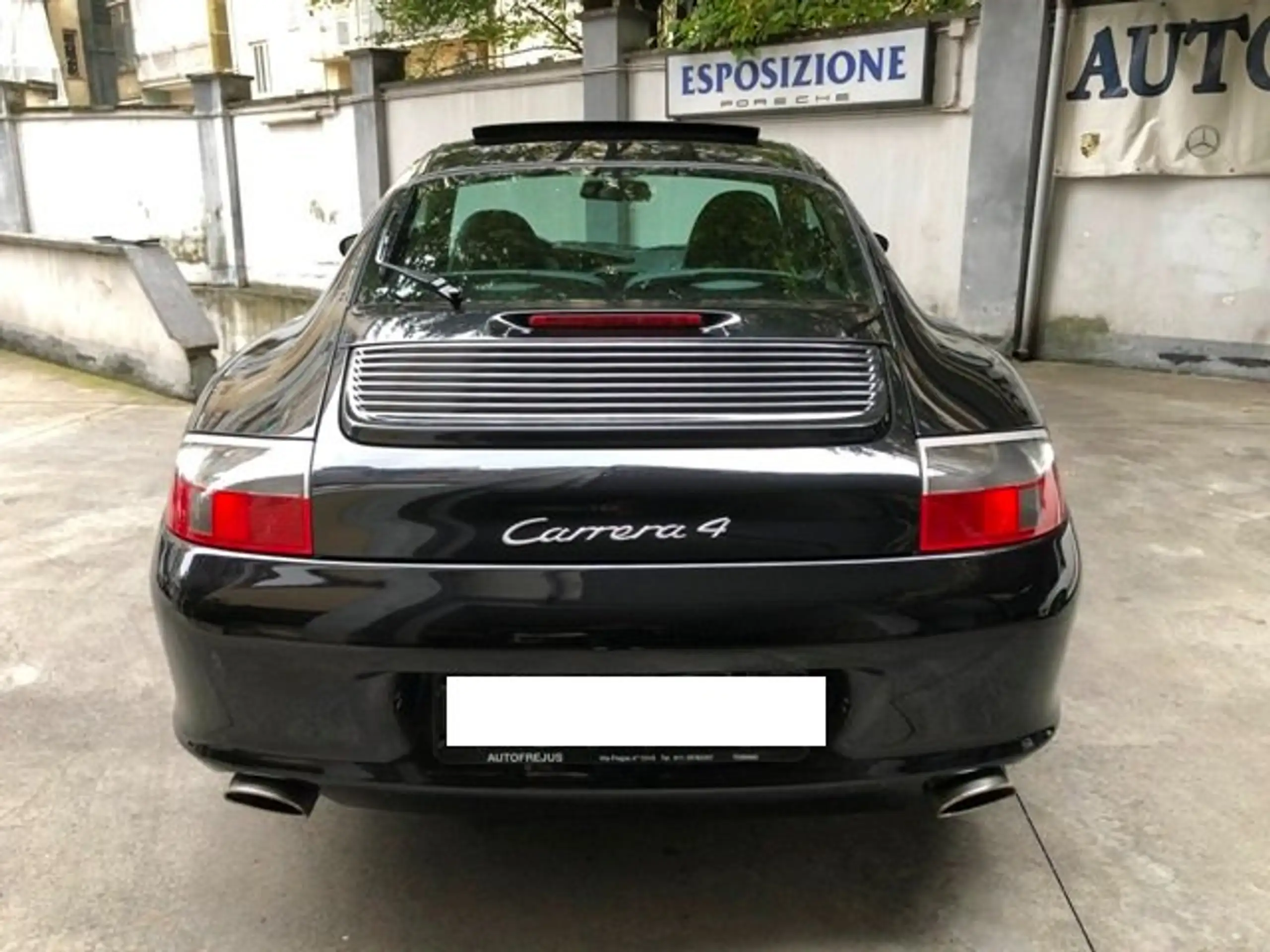 Porsche - 996