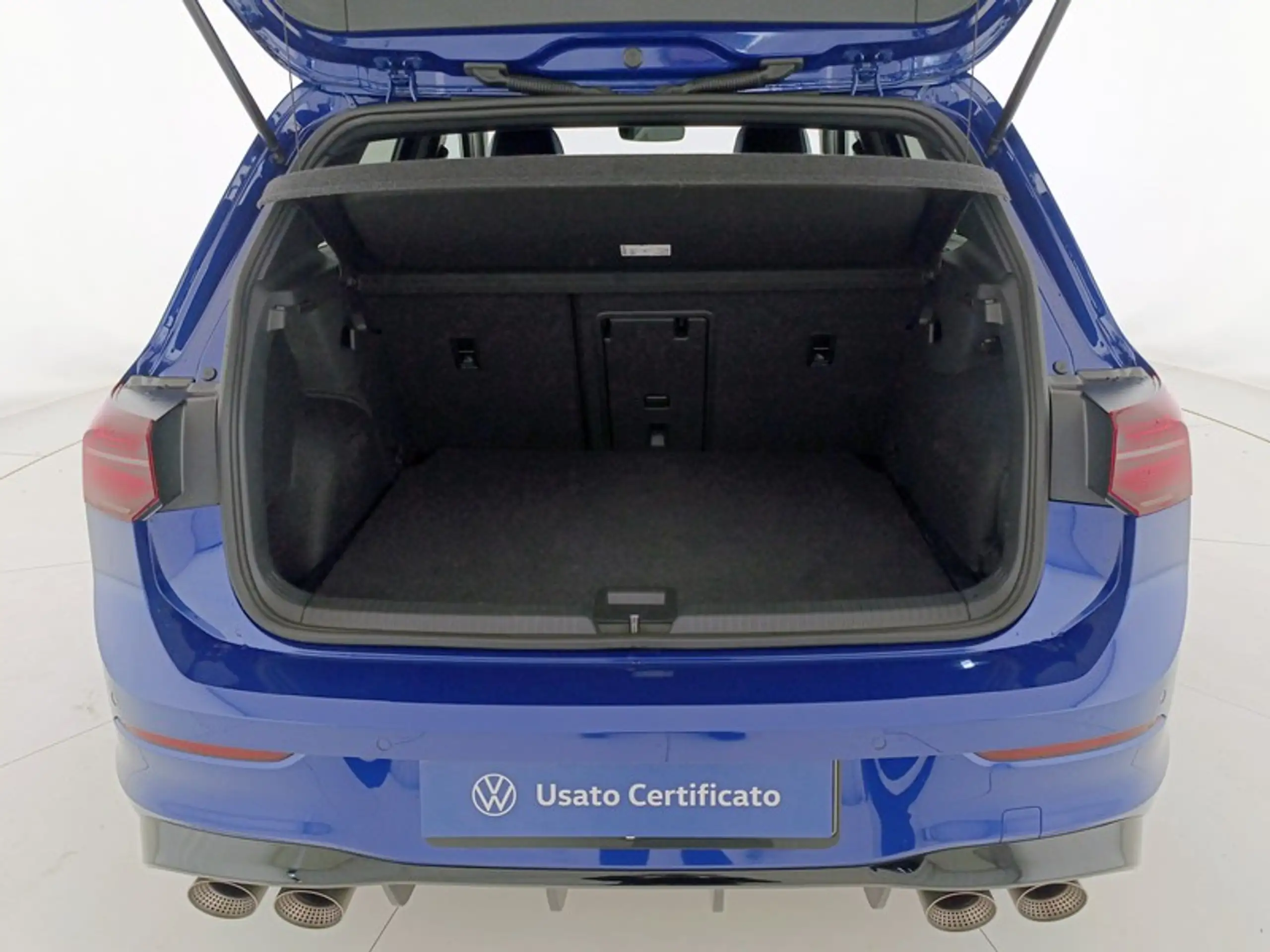 Volkswagen - Golf R