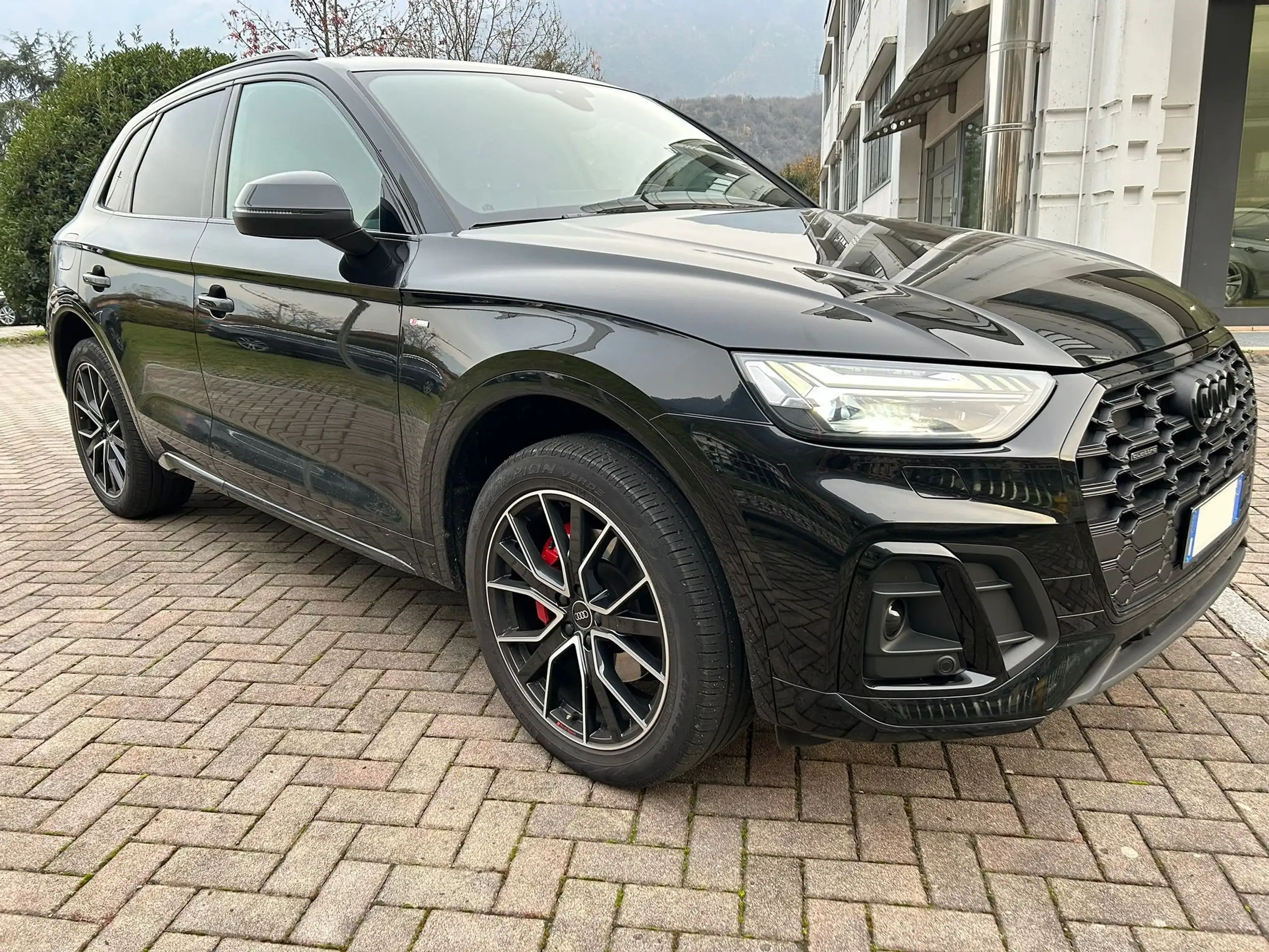 Audi - Q5