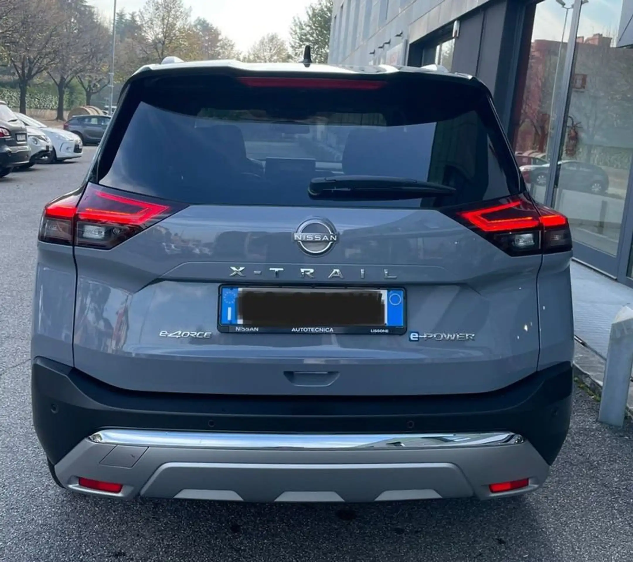 Nissan - X-Trail