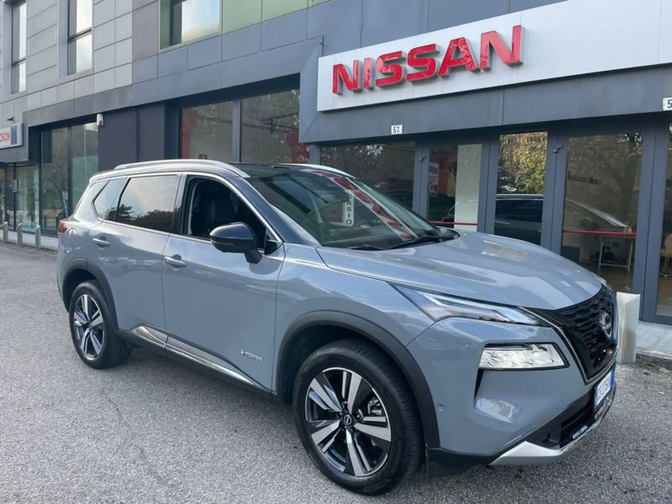 Nissan - X-Trail