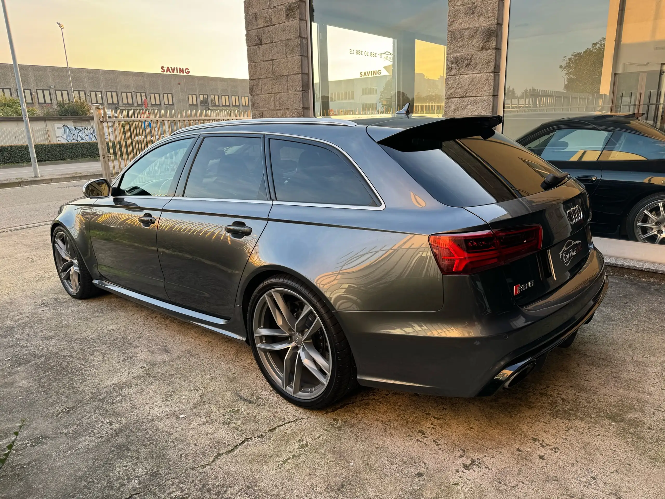 Audi - RS6