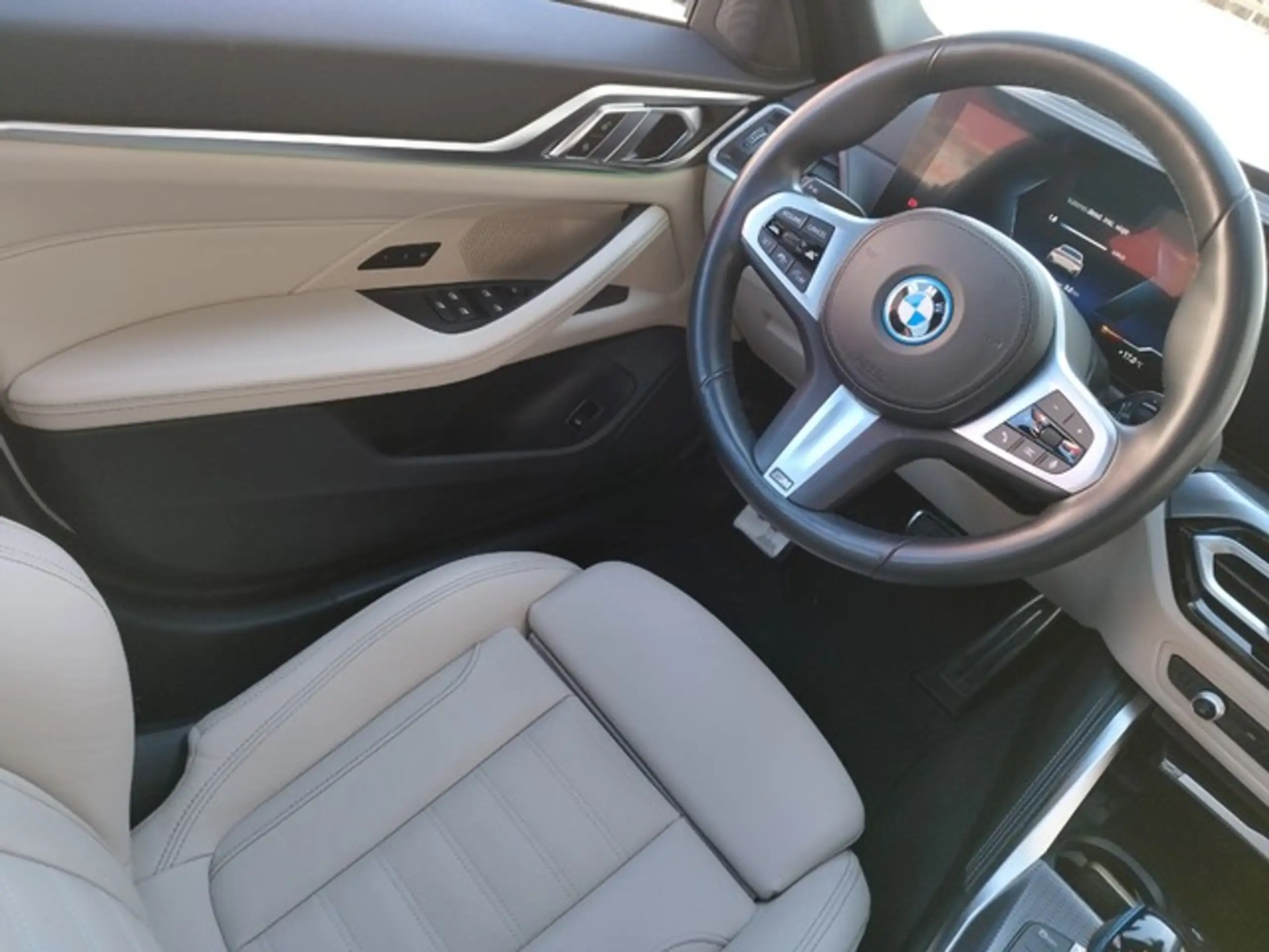 BMW - i4