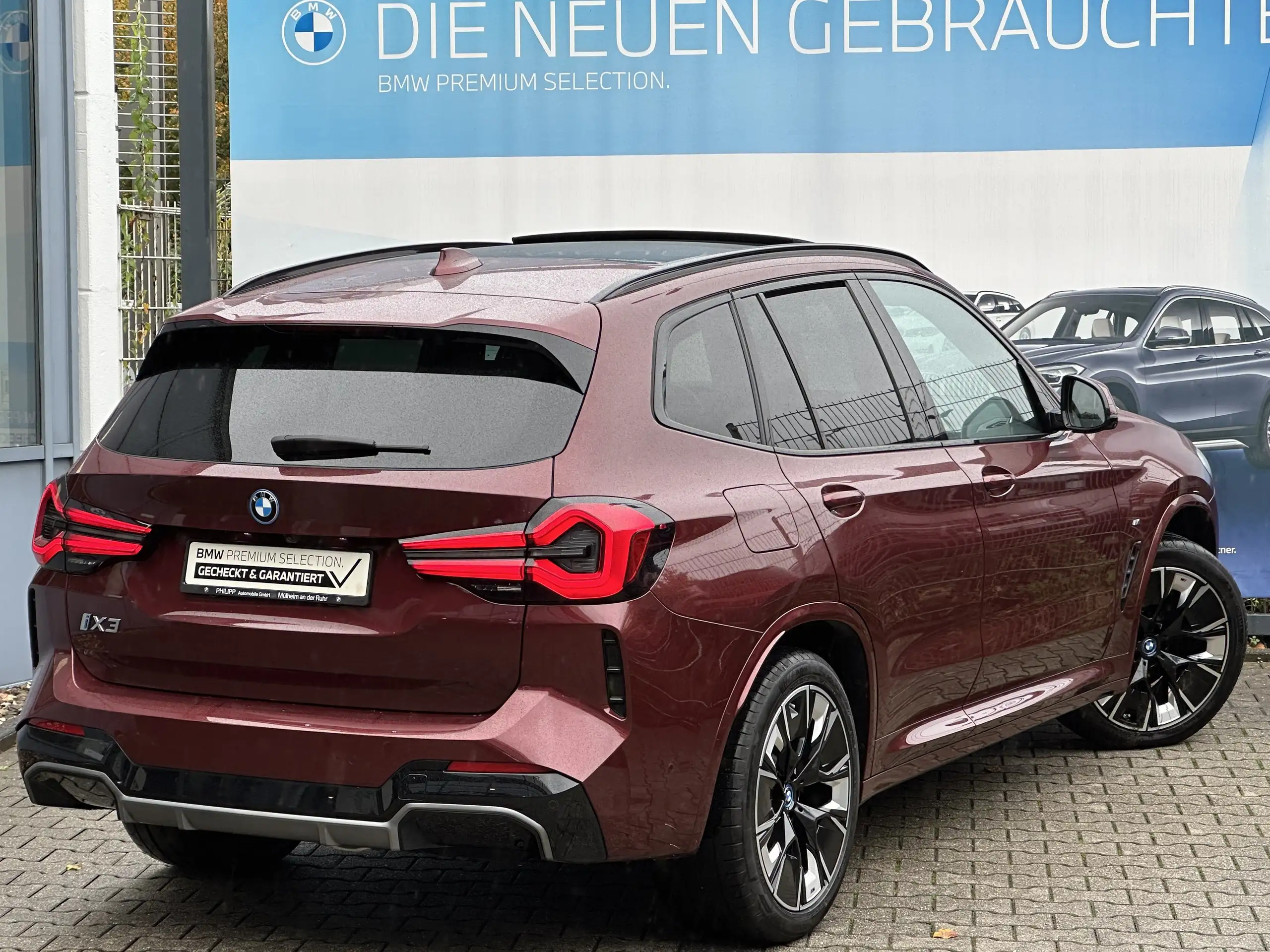 BMW - iX3