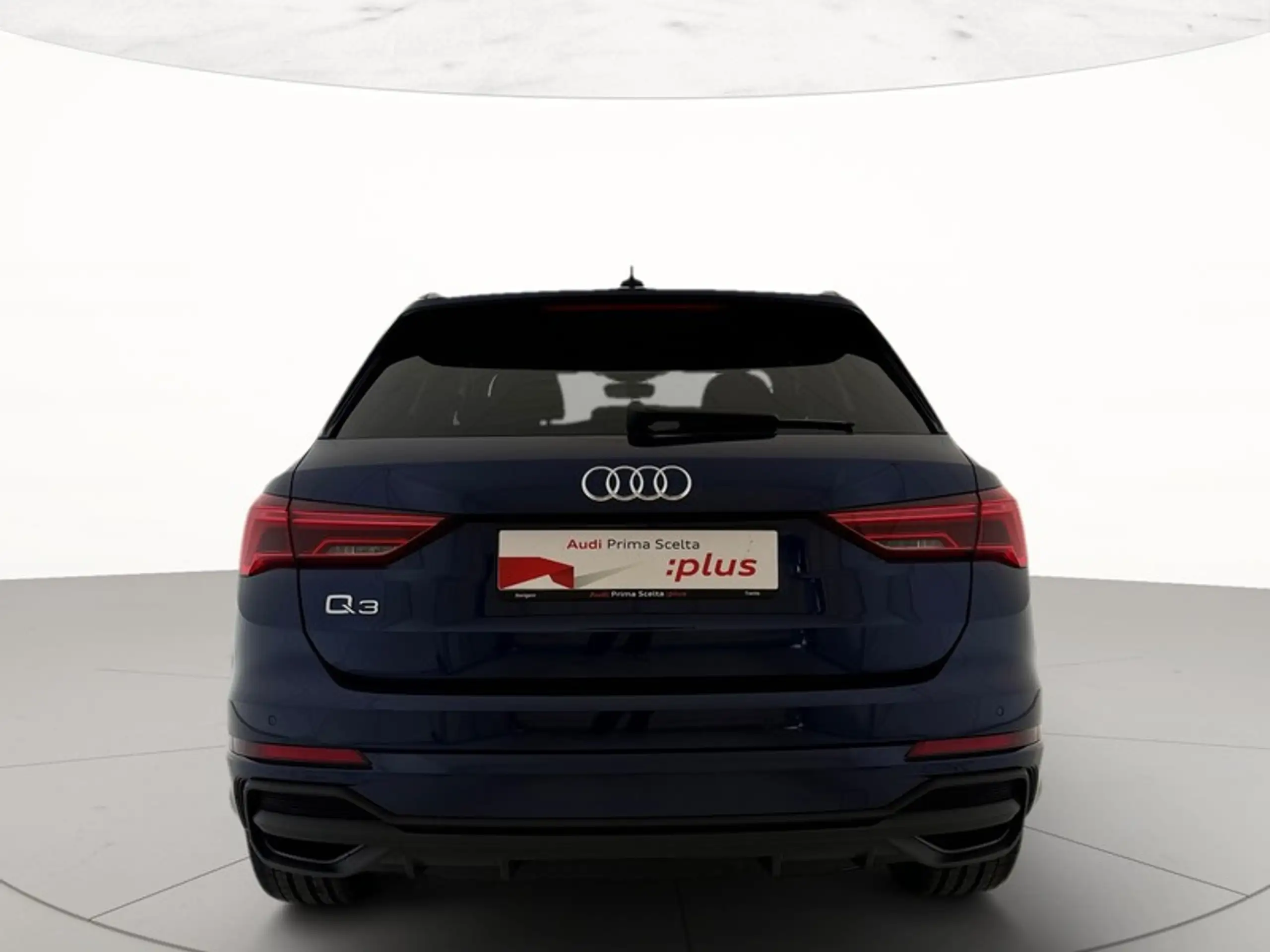 Audi - Q3