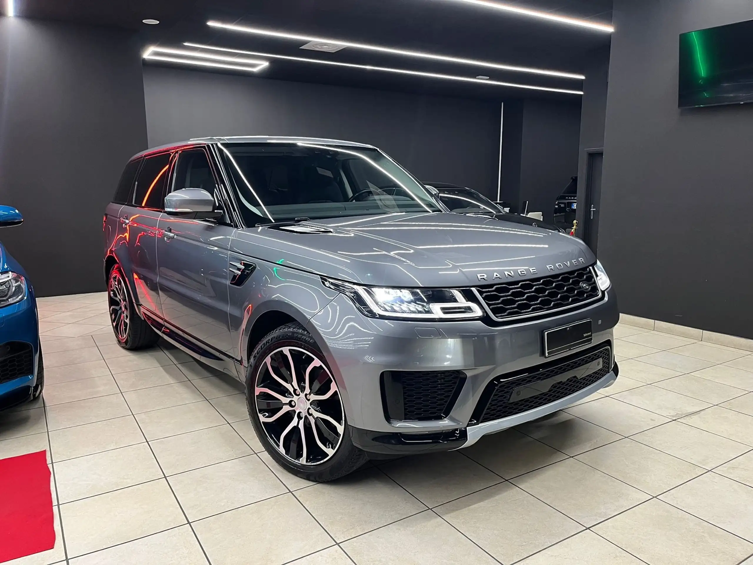 Land Rover - Range Rover Sport