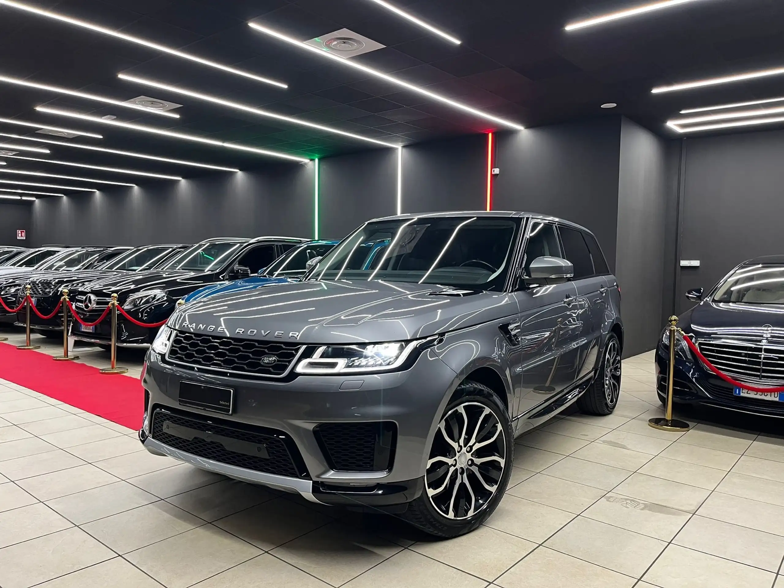 Land Rover - Range Rover Sport