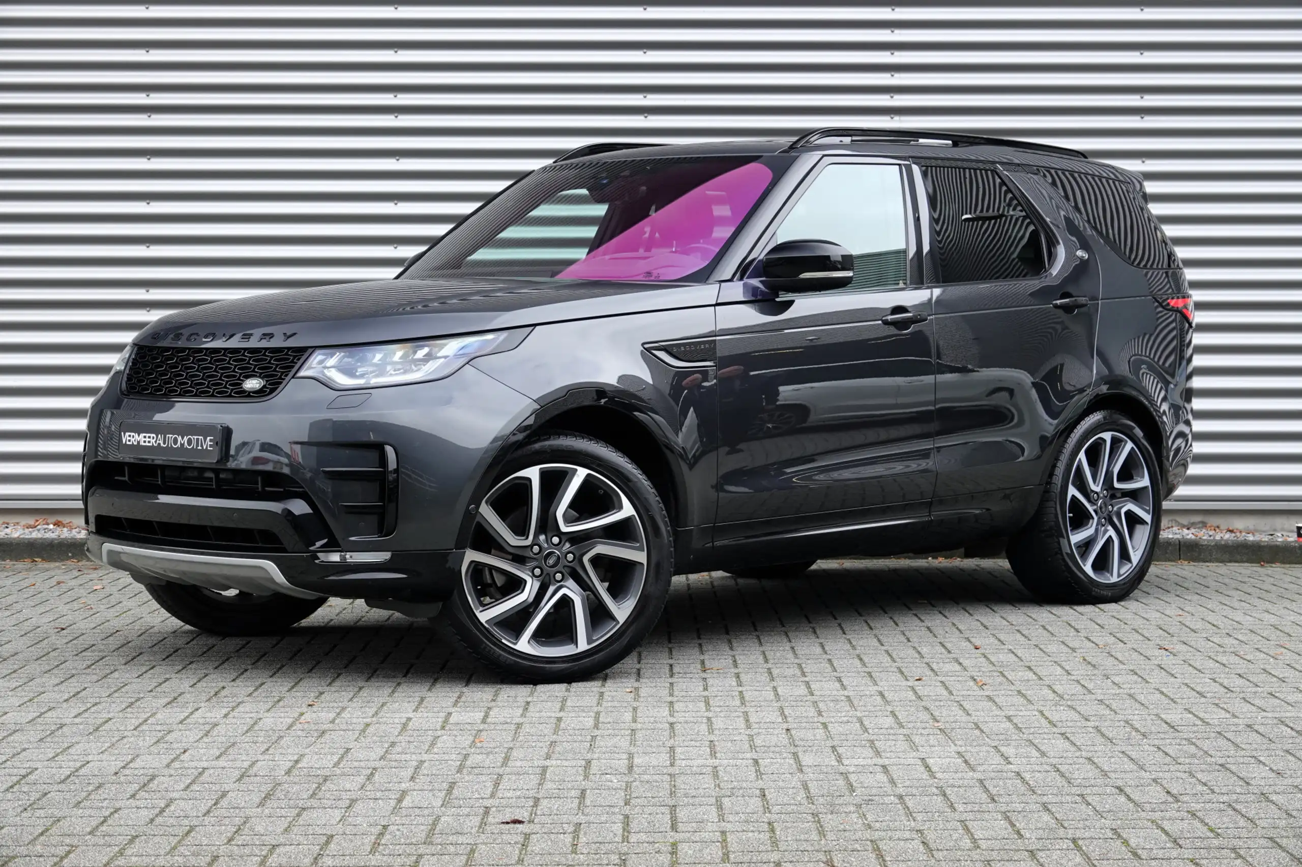 Land Rover - Discovery