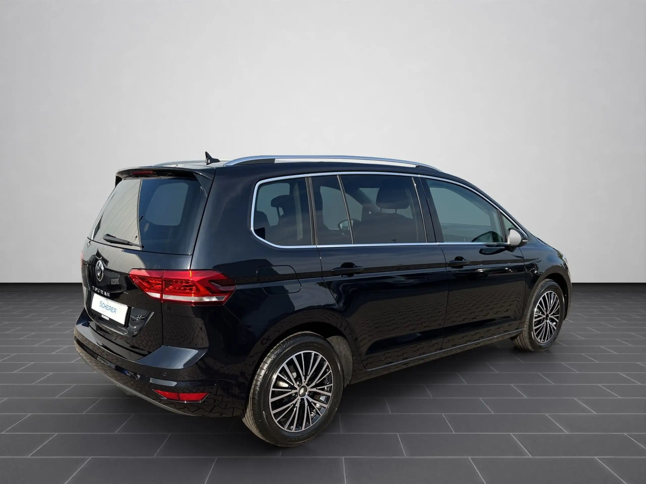 Volkswagen - Touran