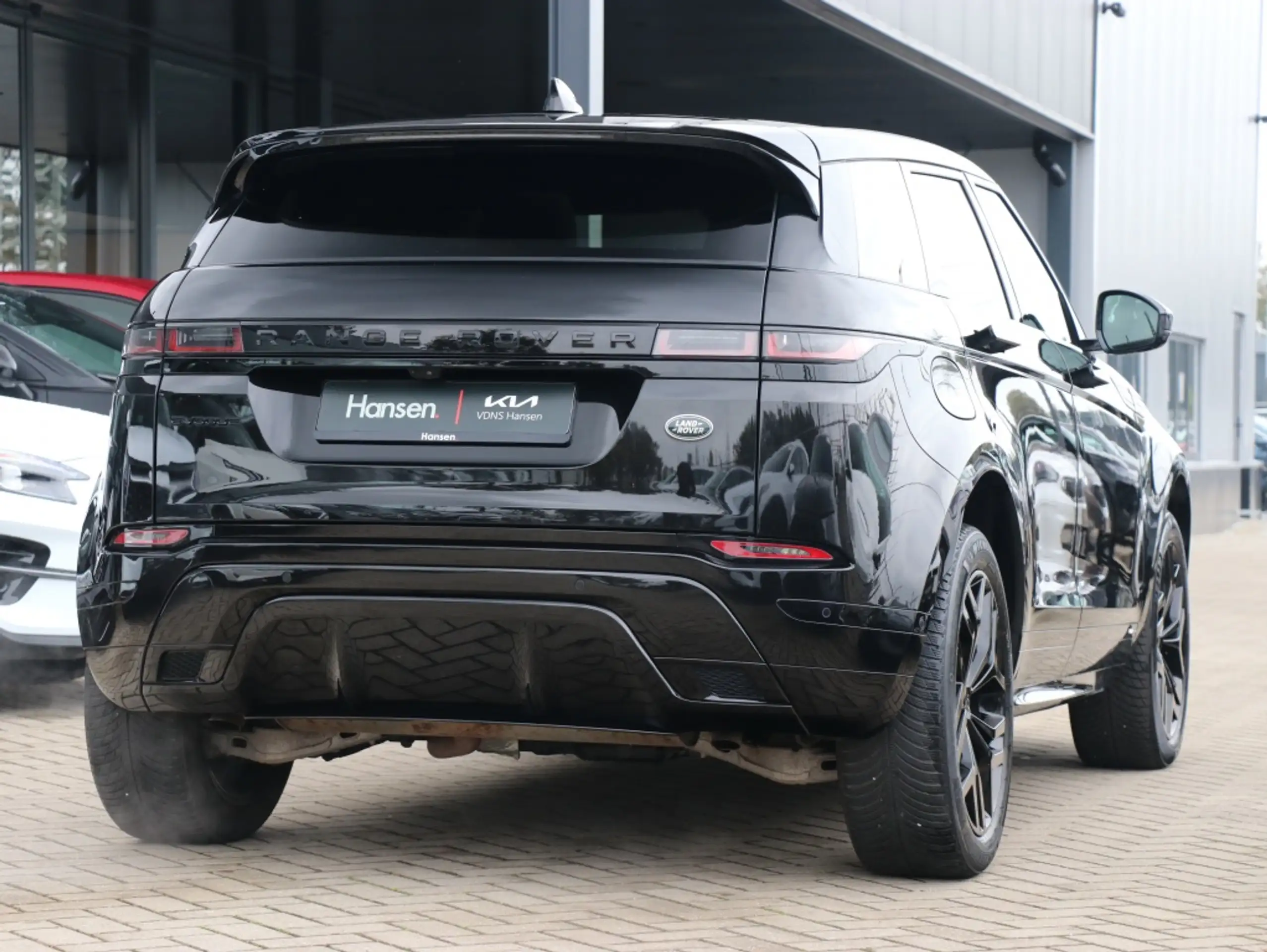 Land Rover - Range Rover Evoque