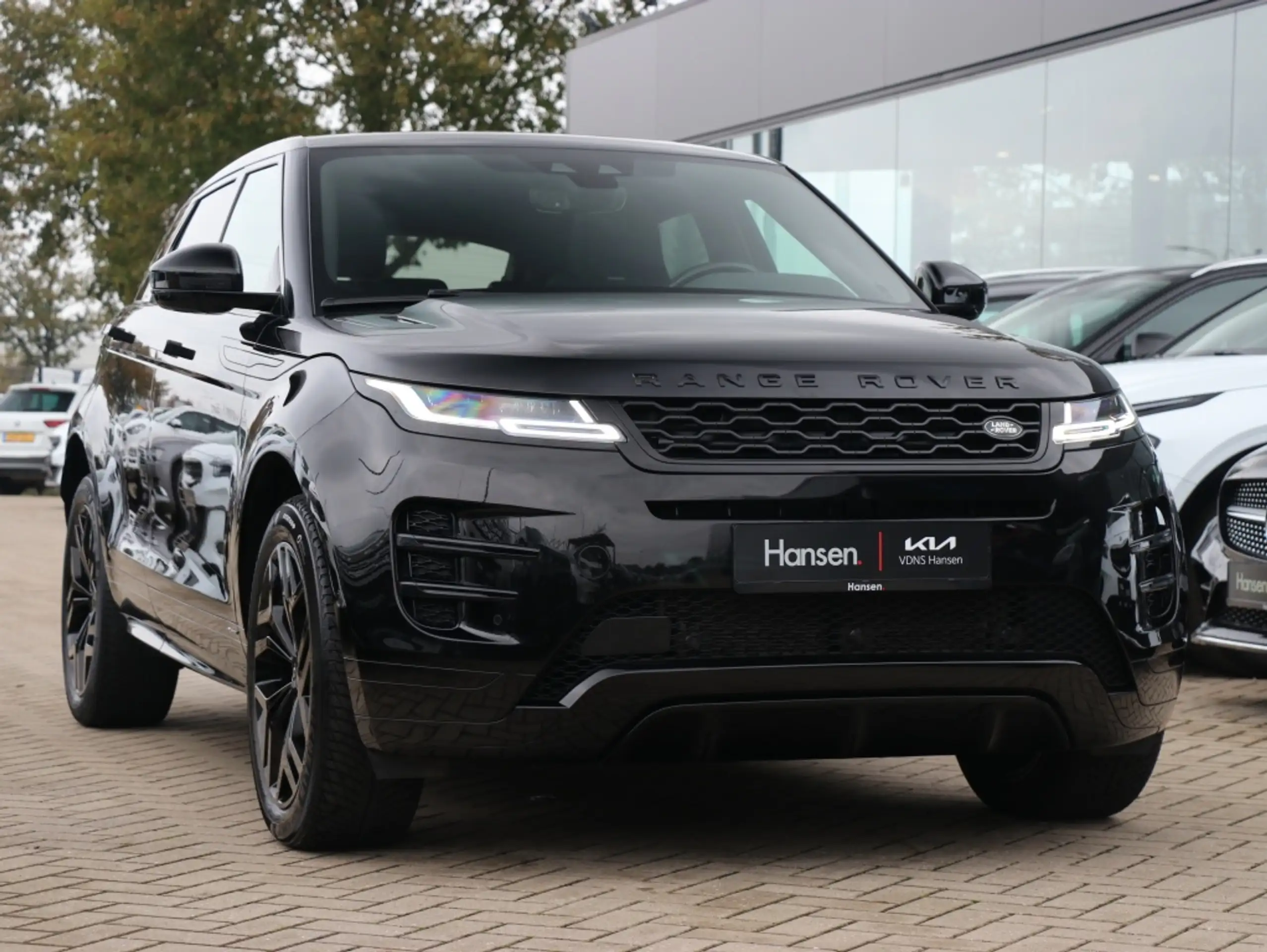 Land Rover - Range Rover Evoque